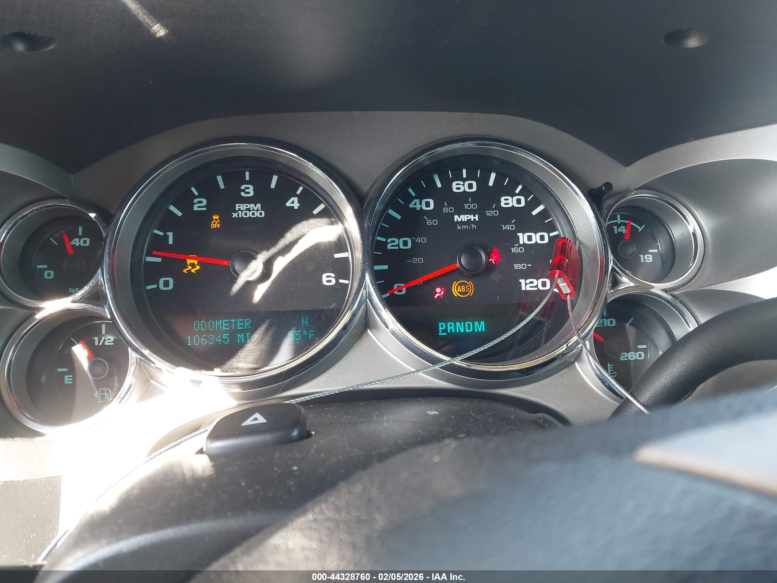 CHEVROLET SILVERADO image 7