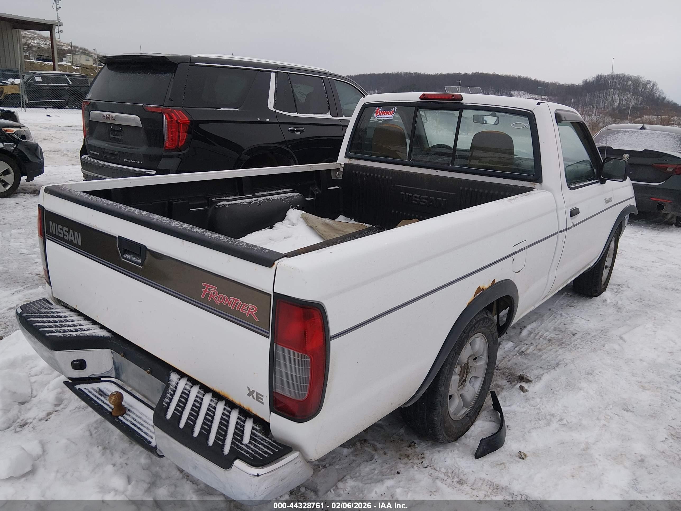 NISSAN FRONTIER image 4