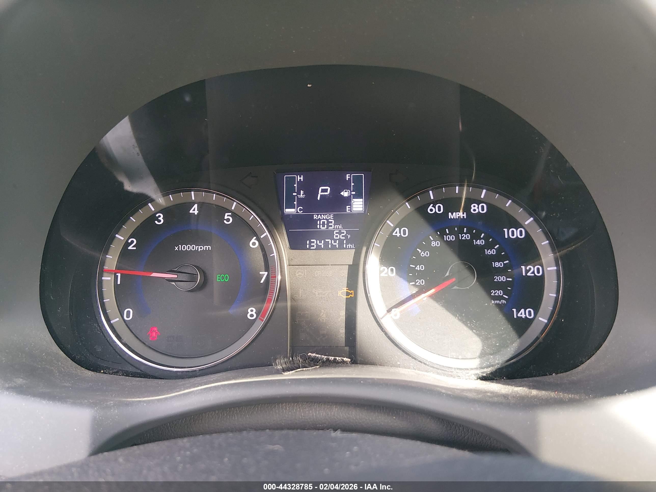 HYUNDAI ACCENT image 7