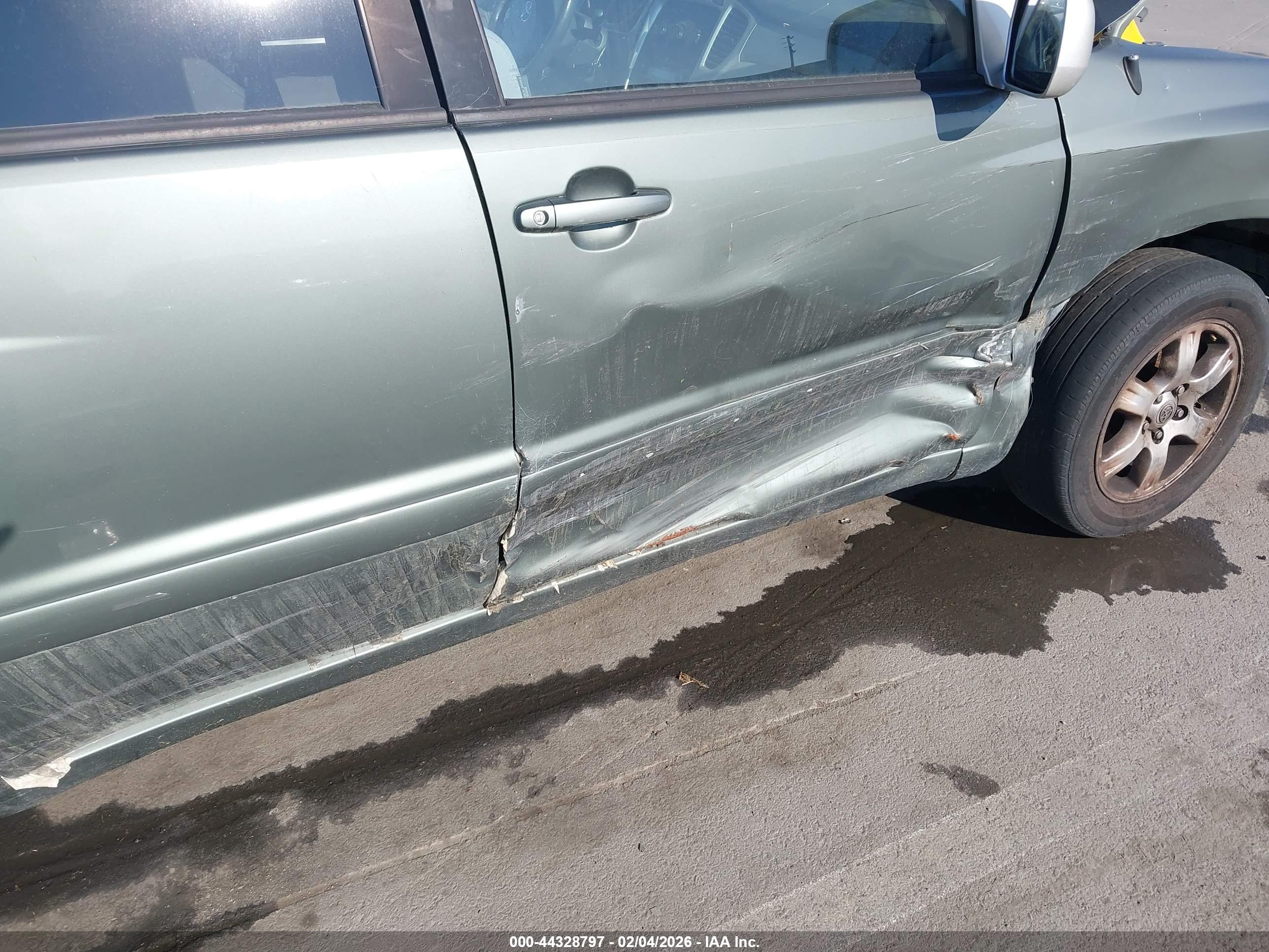TOYOTA HIGHLANDER image 6