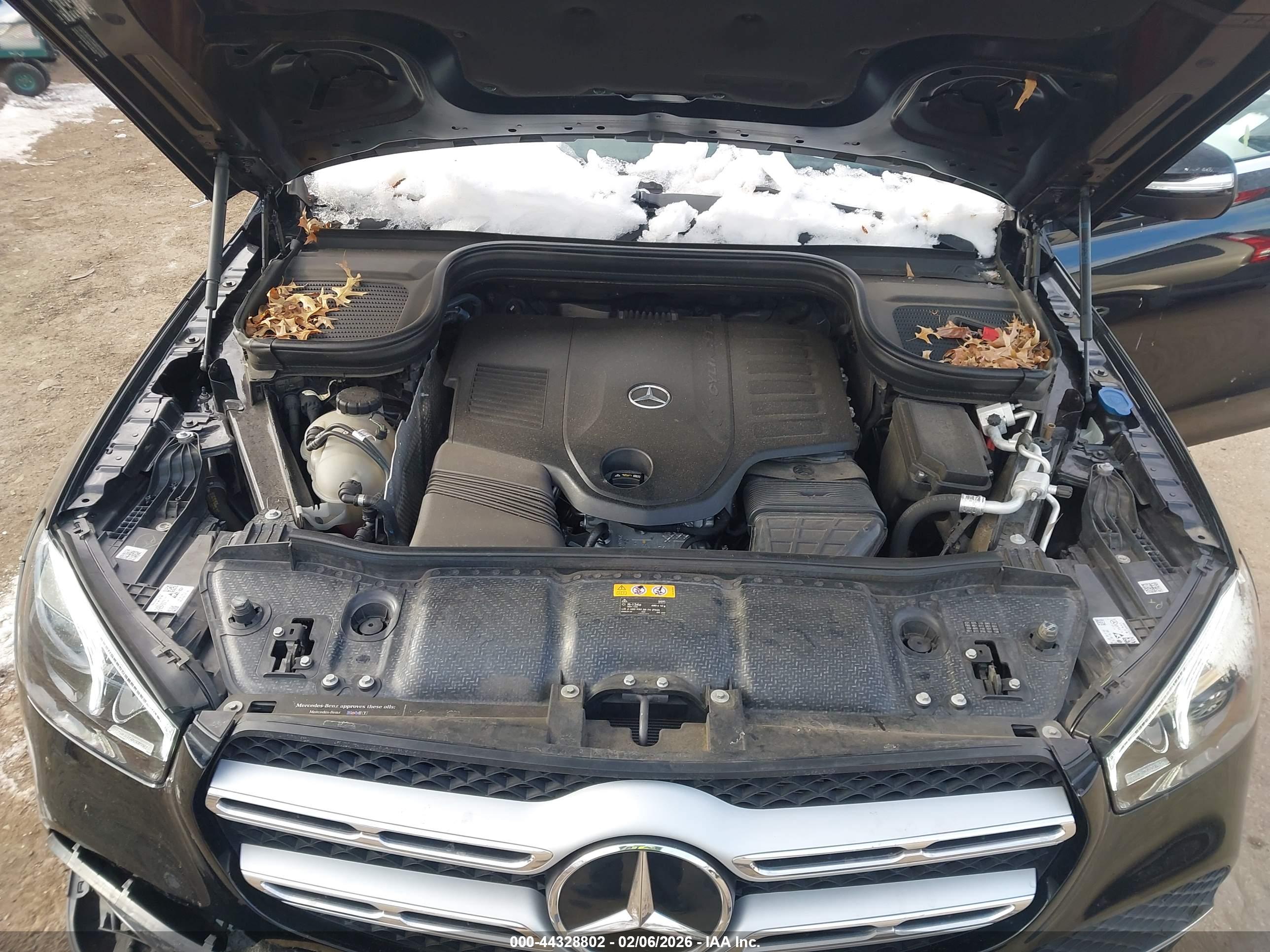 MERCEDES-BENZ GLE image 10