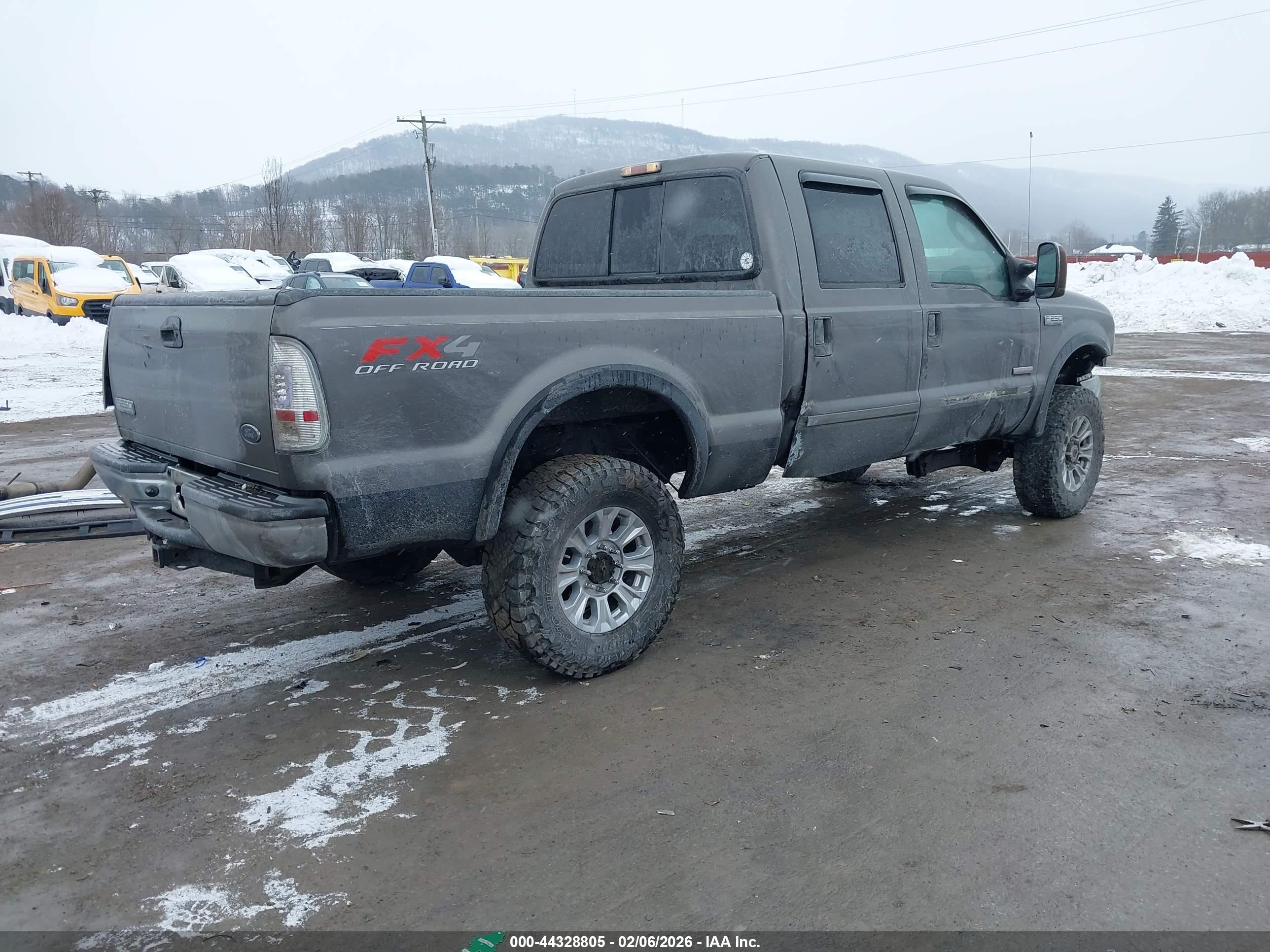 FORD F-250 image 4