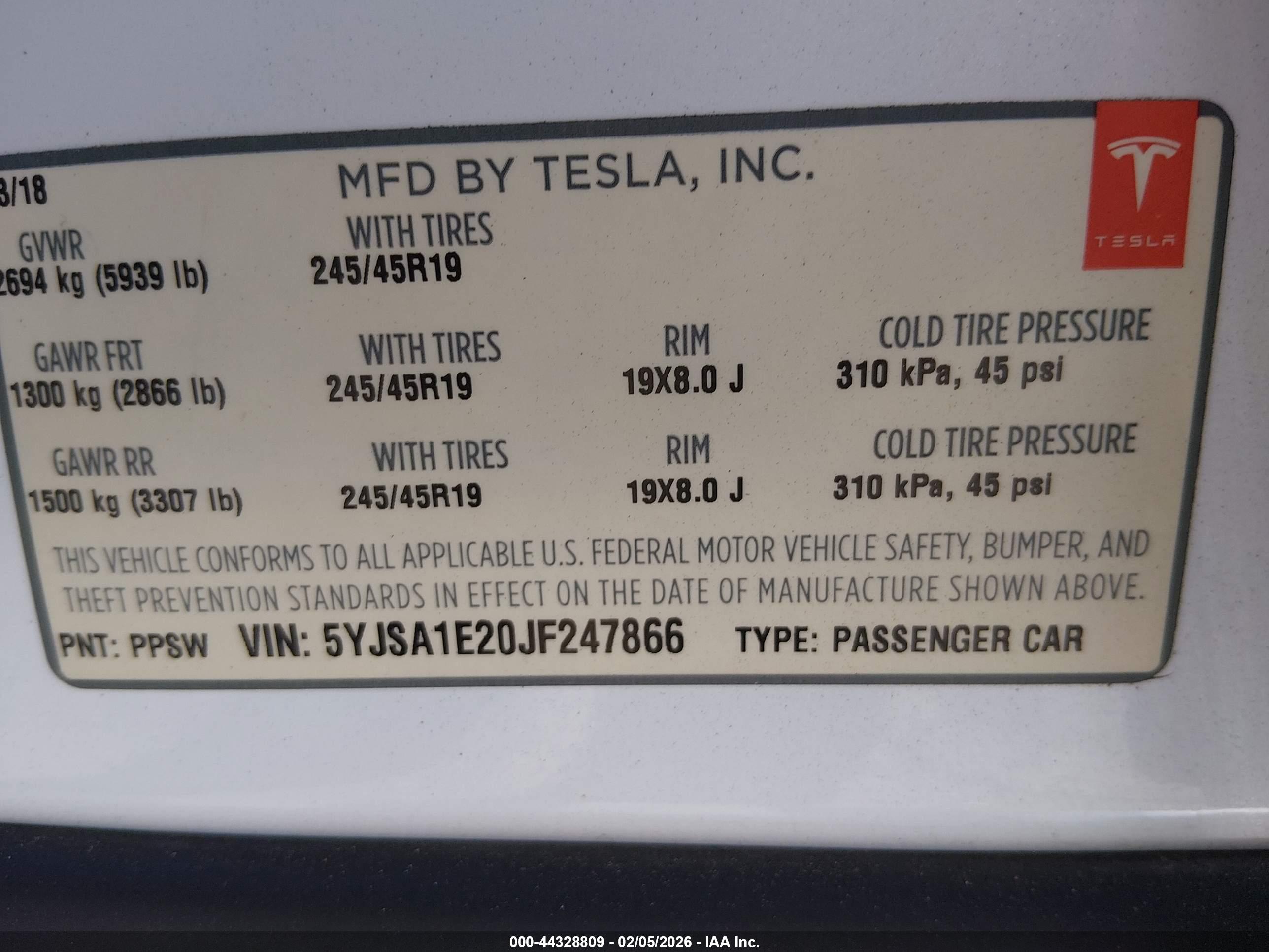 TESLA MODEL image 9