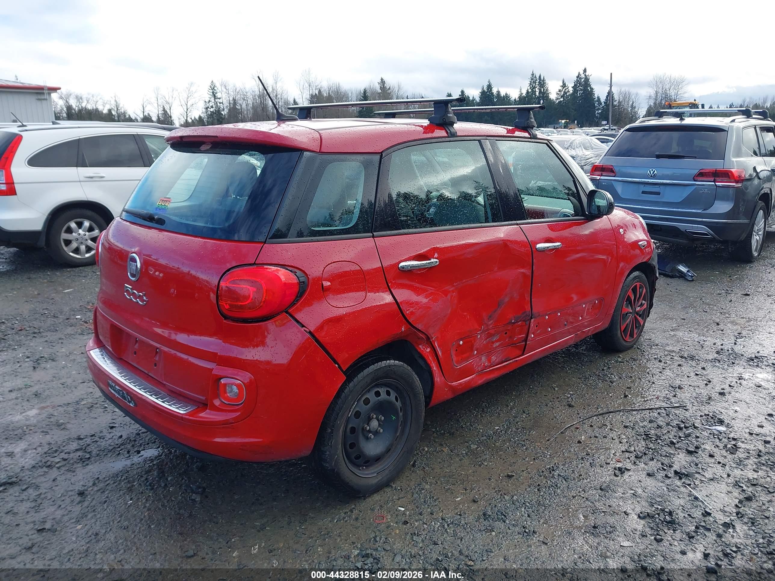 FIAT 500L image 4