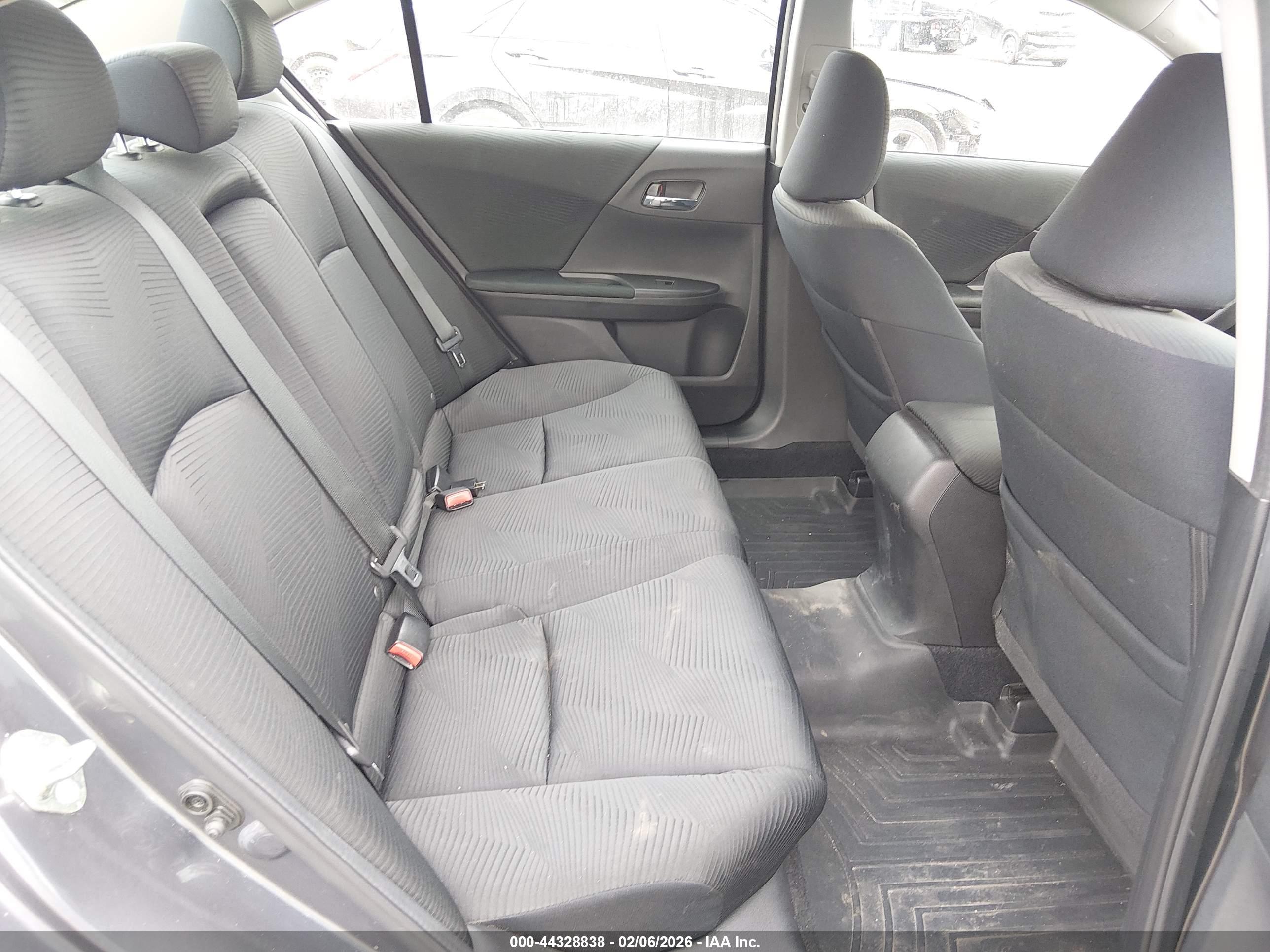 HONDA ACCORD image 8