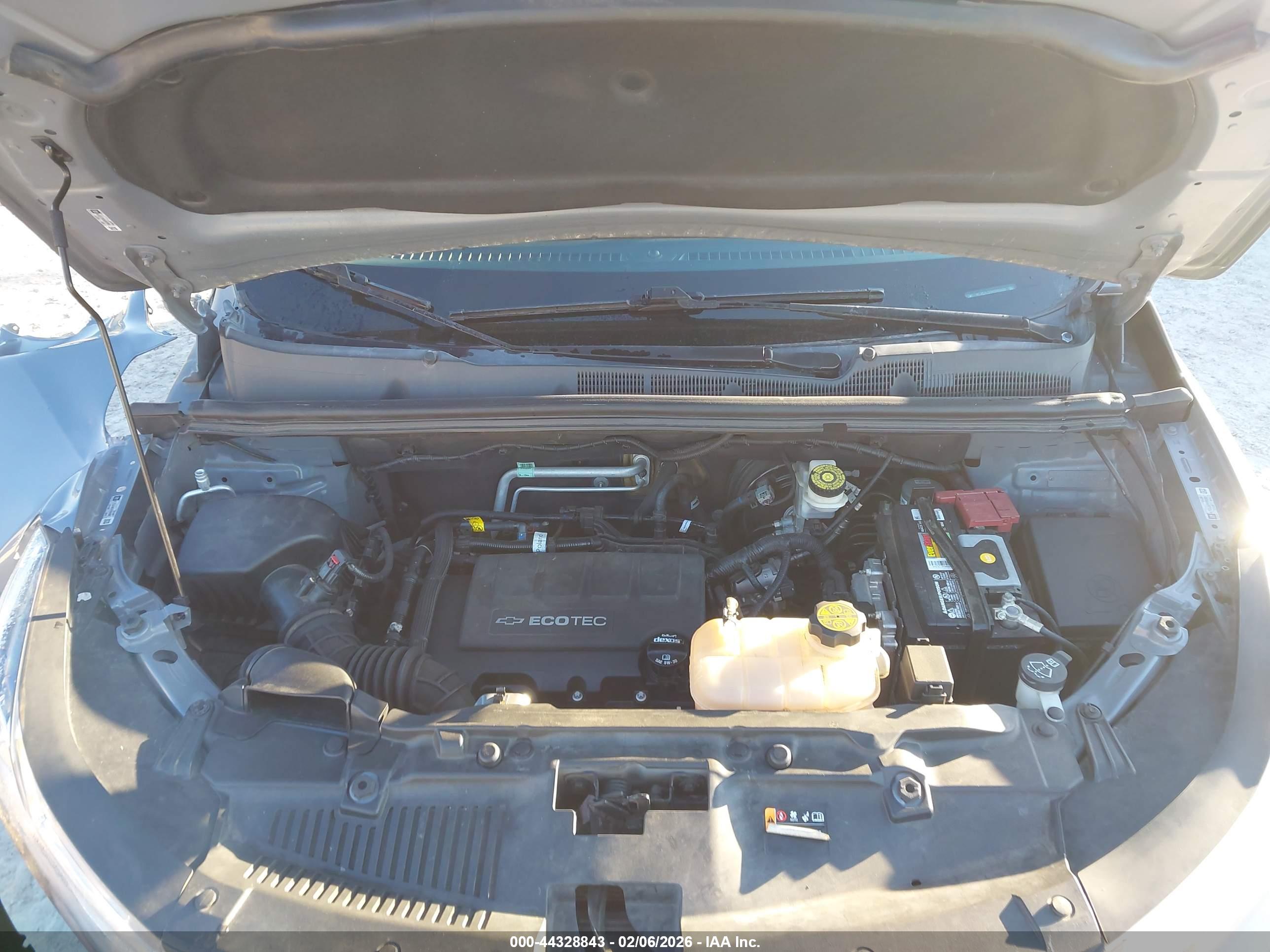 CHEVROLET TRAX image 10
