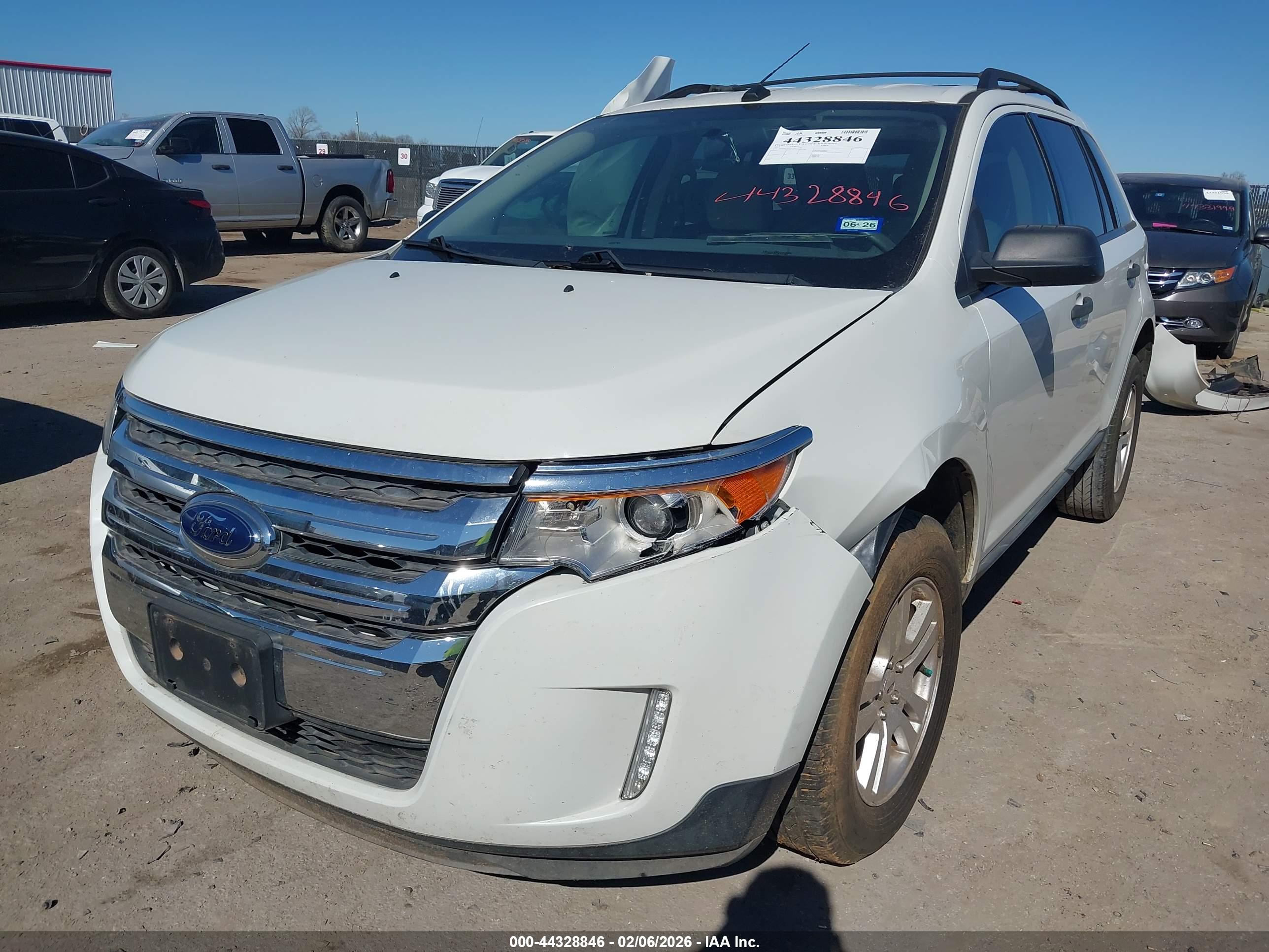 FORD EDGE image 2