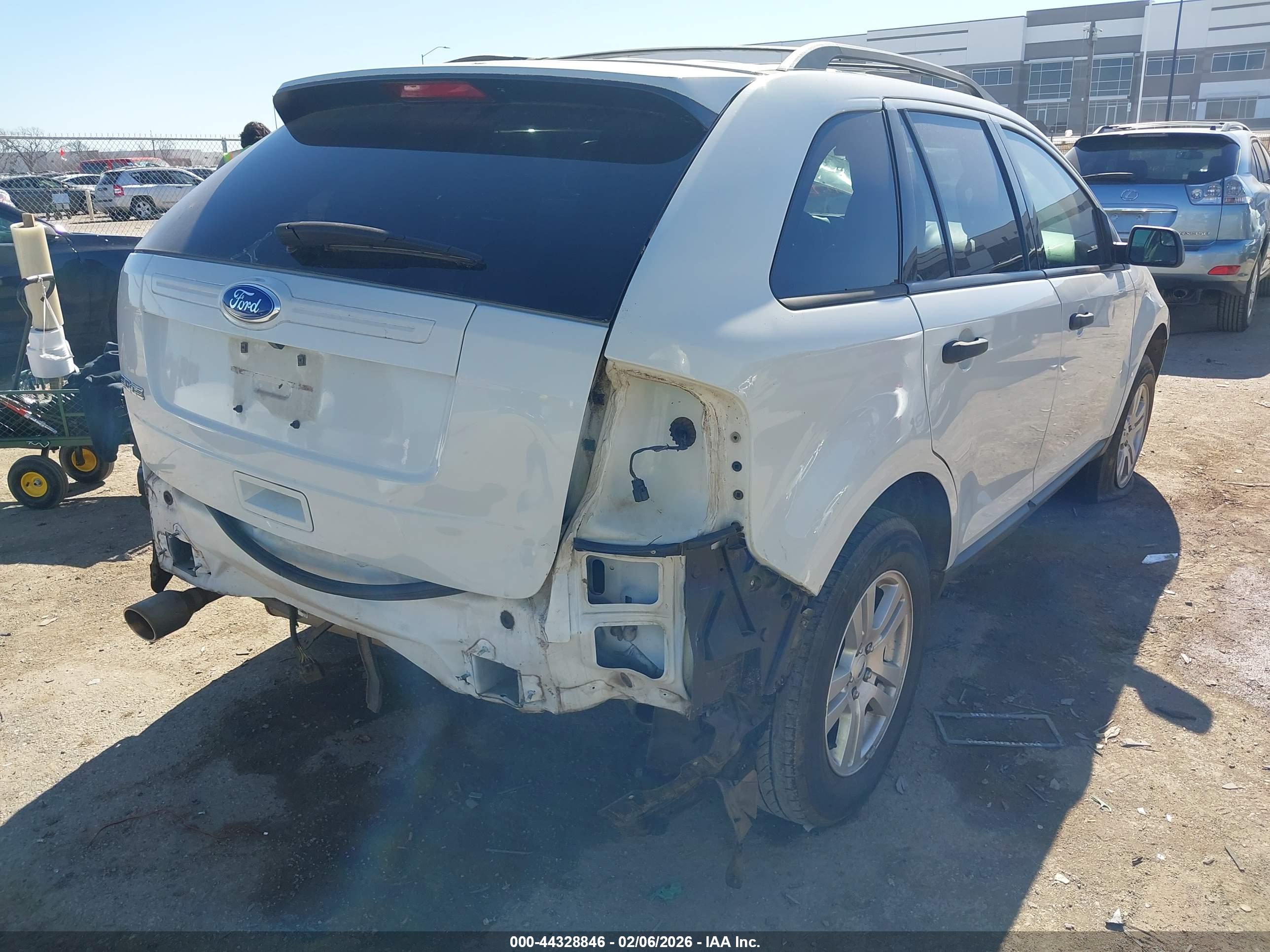 FORD EDGE image 4