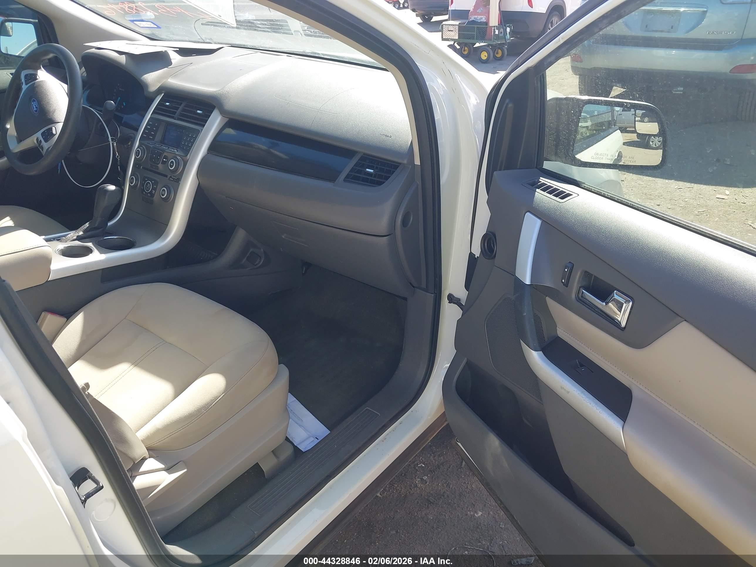 FORD EDGE image 5