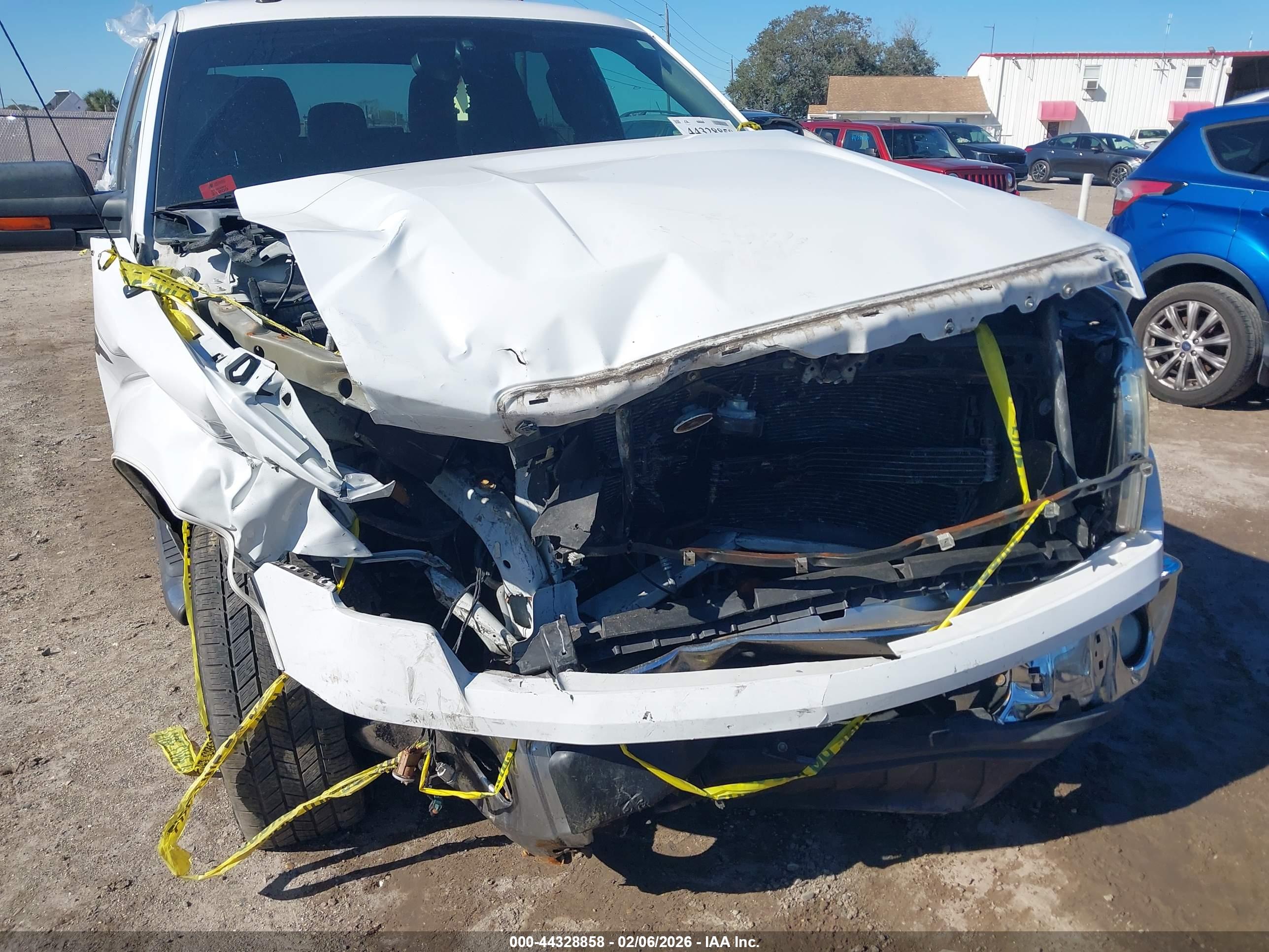 FORD F-150 image 6