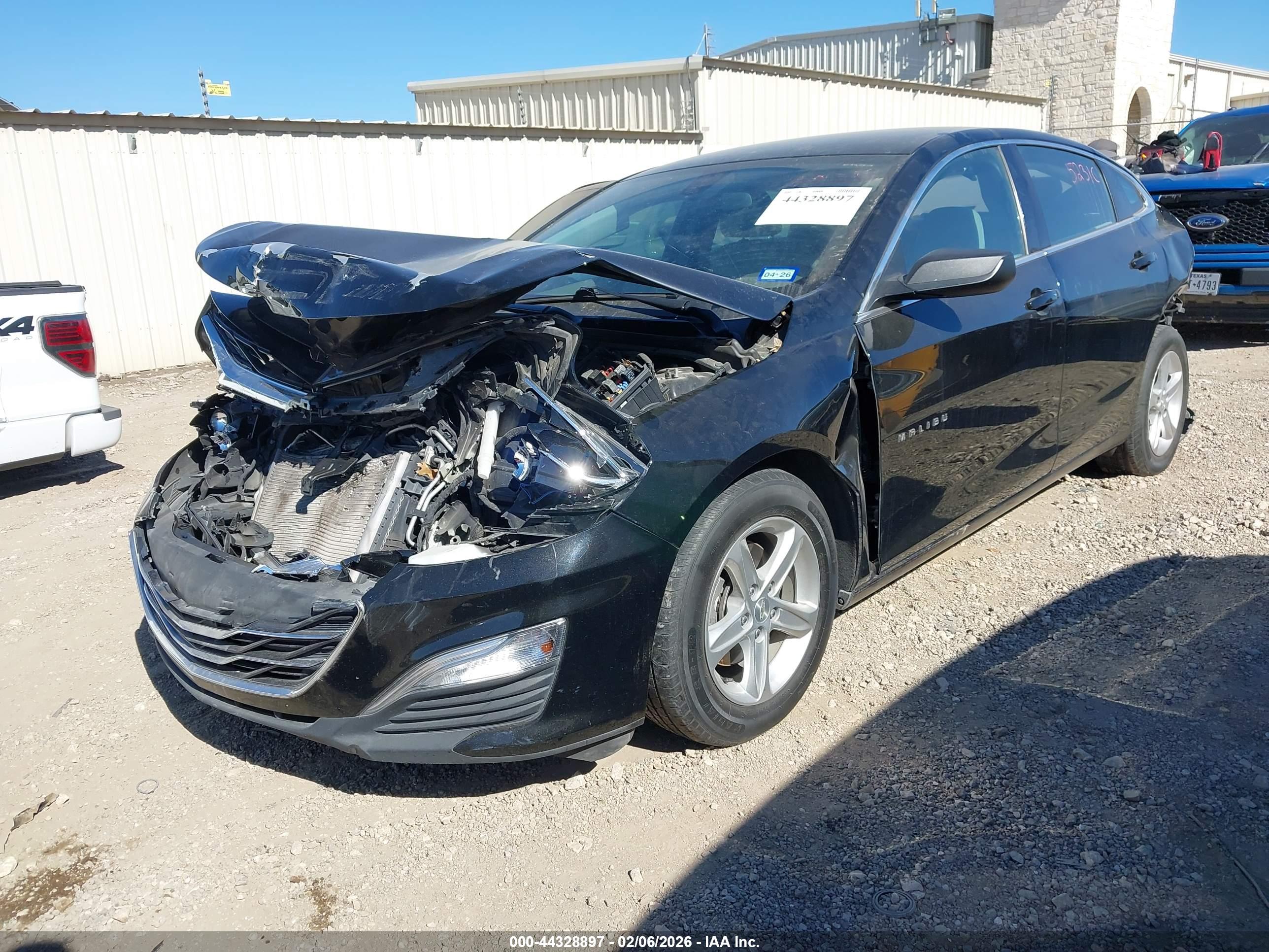 CHEVROLET MALIBU image 2