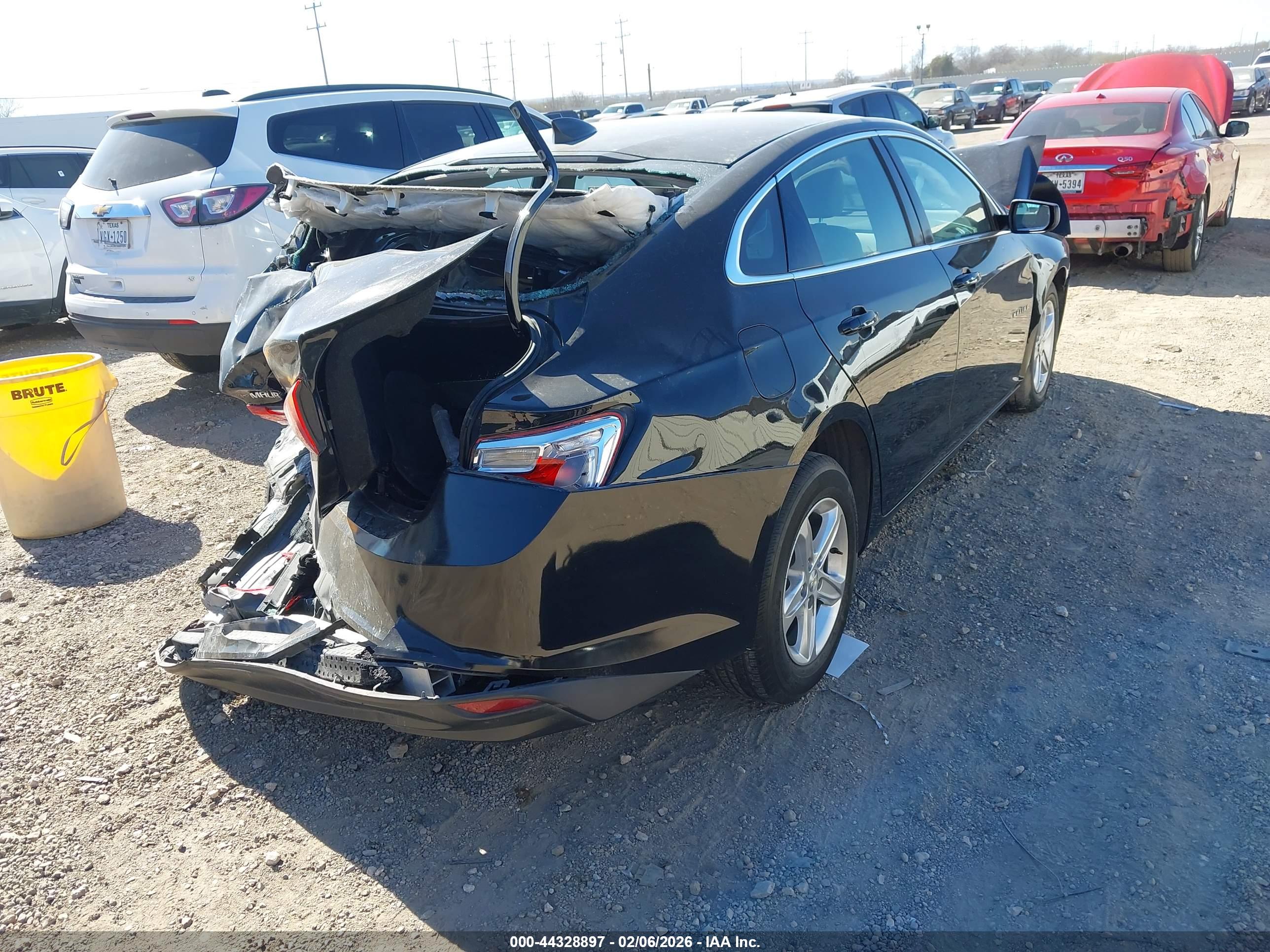 CHEVROLET MALIBU image 4