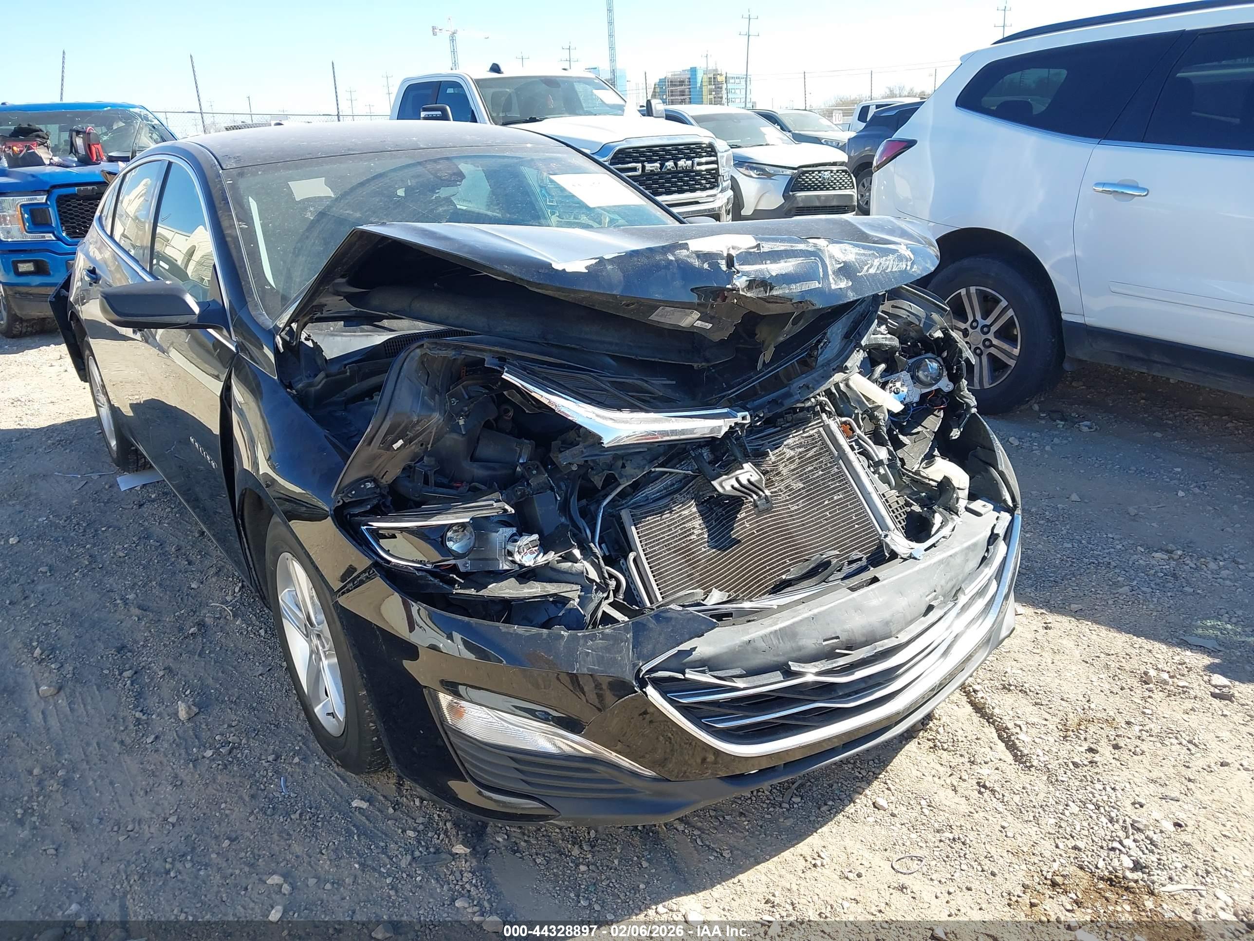 CHEVROLET MALIBU image 6