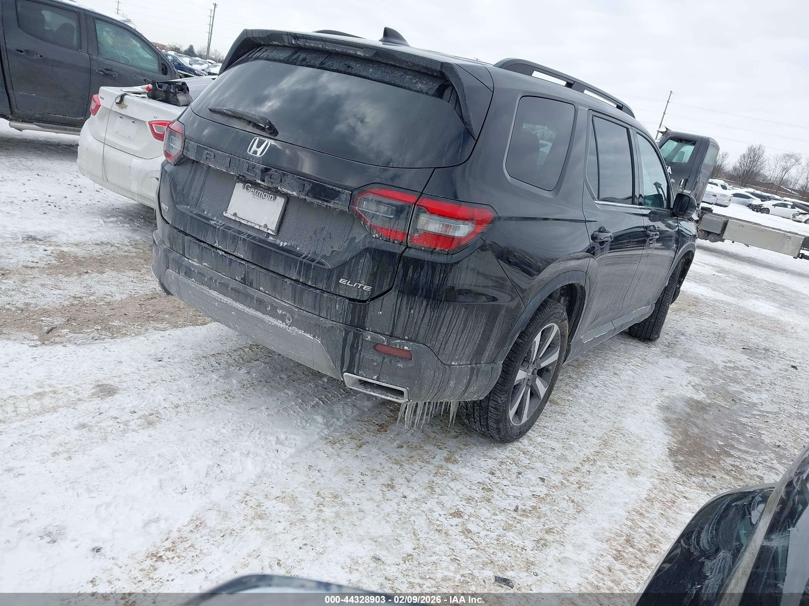 HONDA PILOT image 4