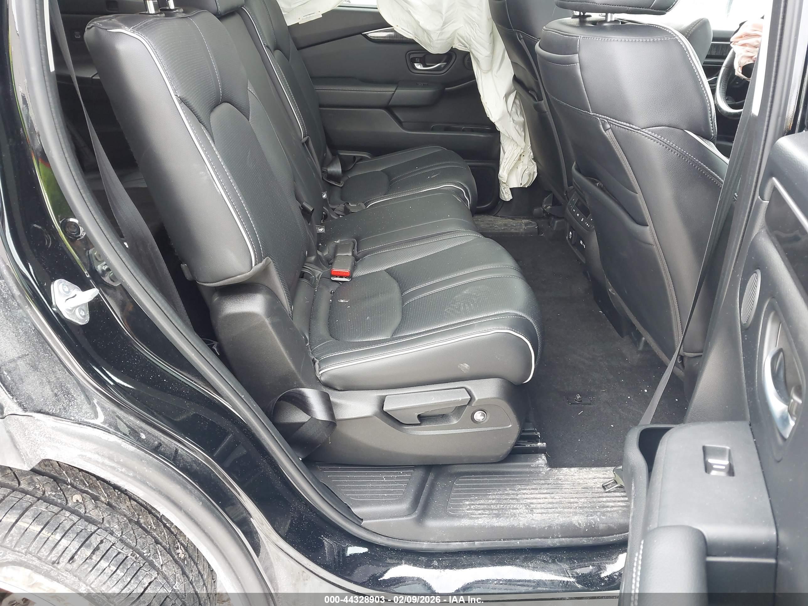 HONDA PILOT image 8