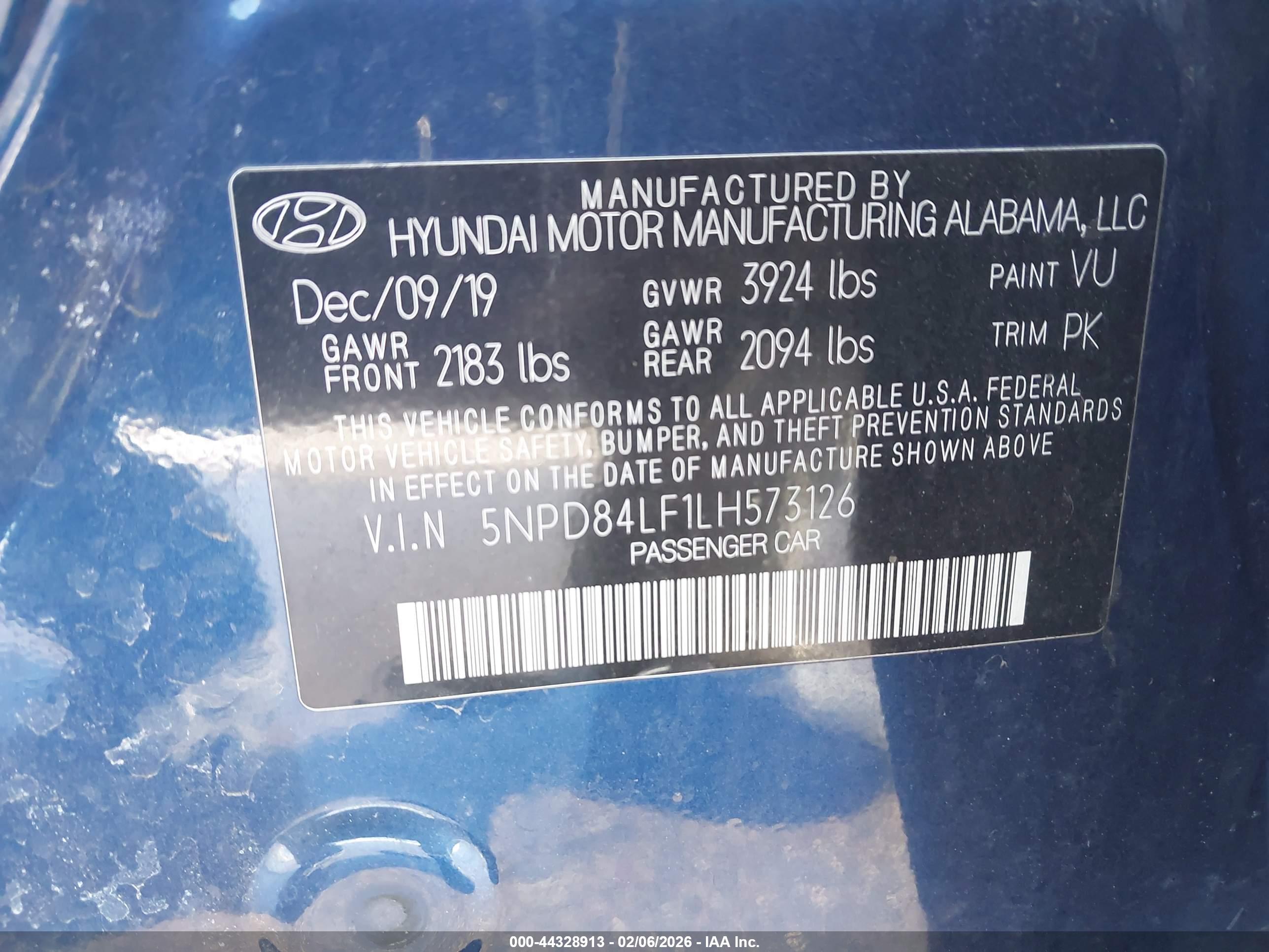 HYUNDAI ELANTRA image 9