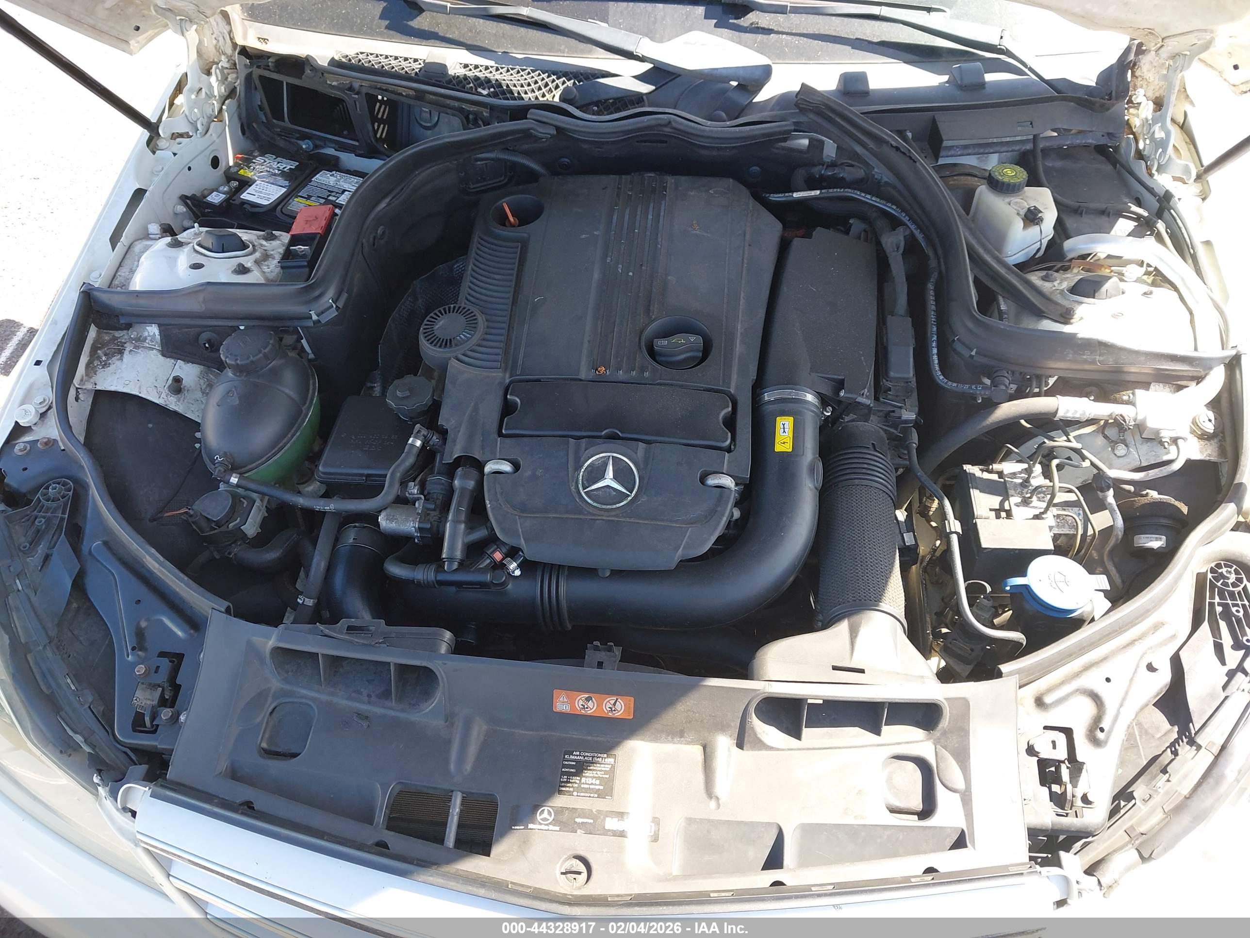 MERCEDES-BENZ C image 10
