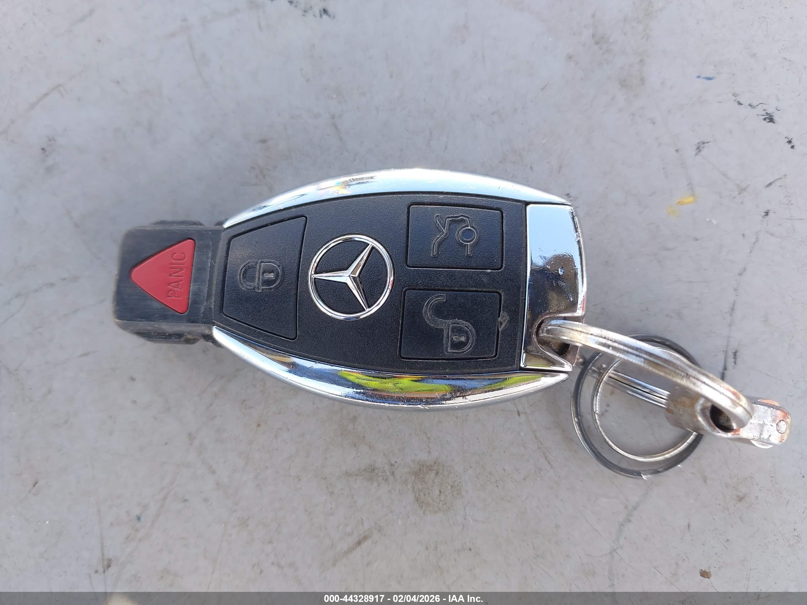 MERCEDES-BENZ C image 11