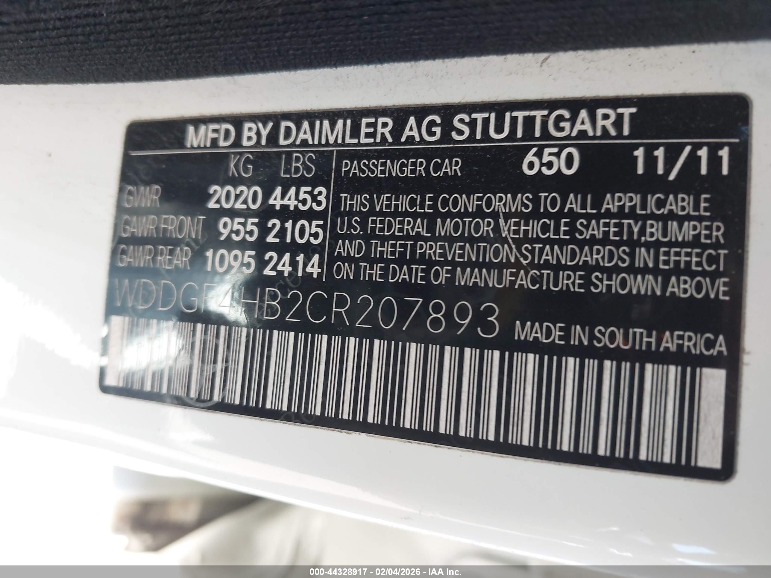 MERCEDES-BENZ C image 9
