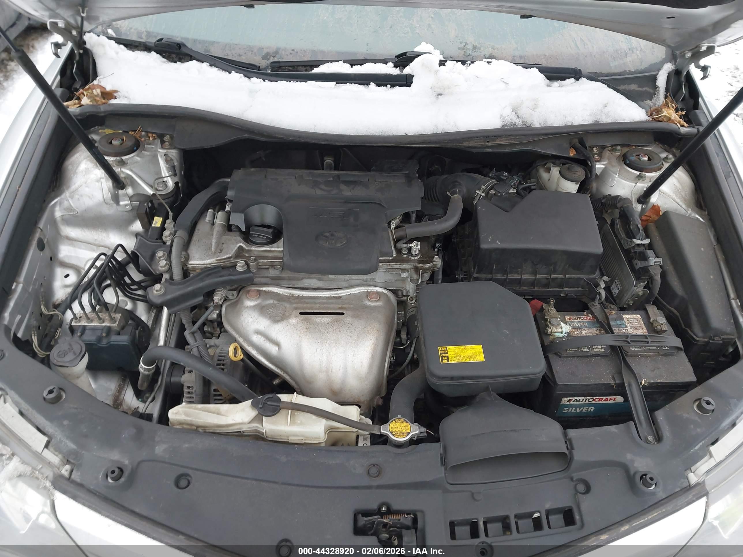 TOYOTA CAMRY image 10