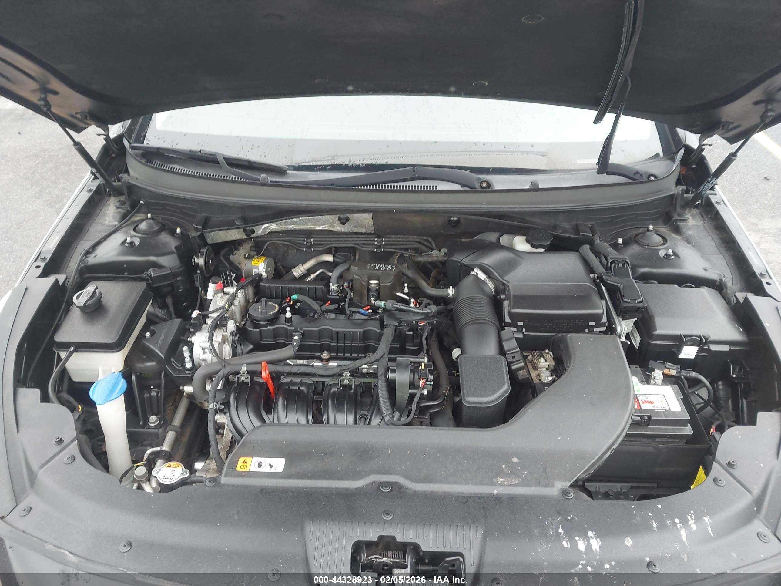 HYUNDAI SONATA image 10