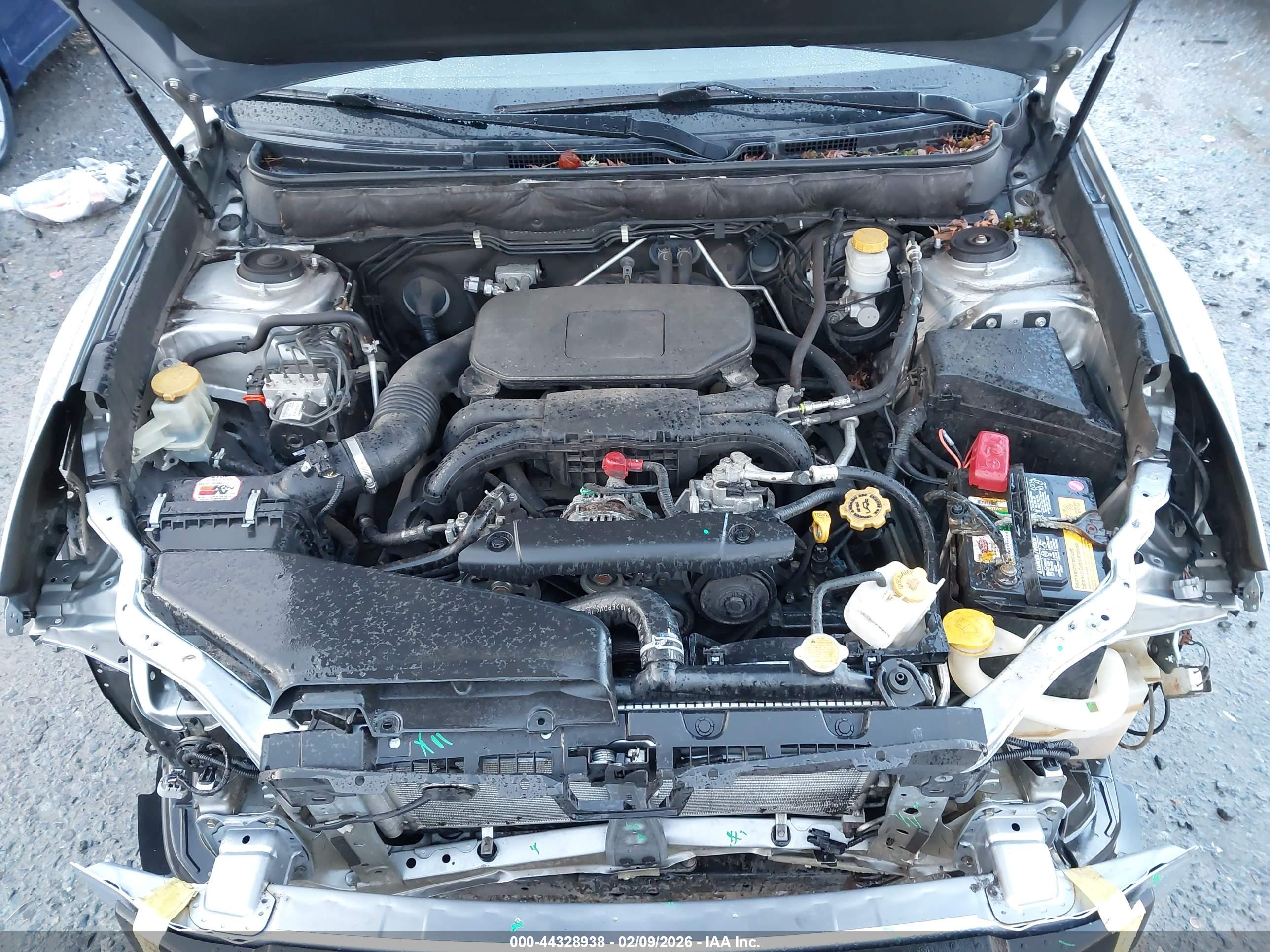 SUBARU OUTBACK image 10