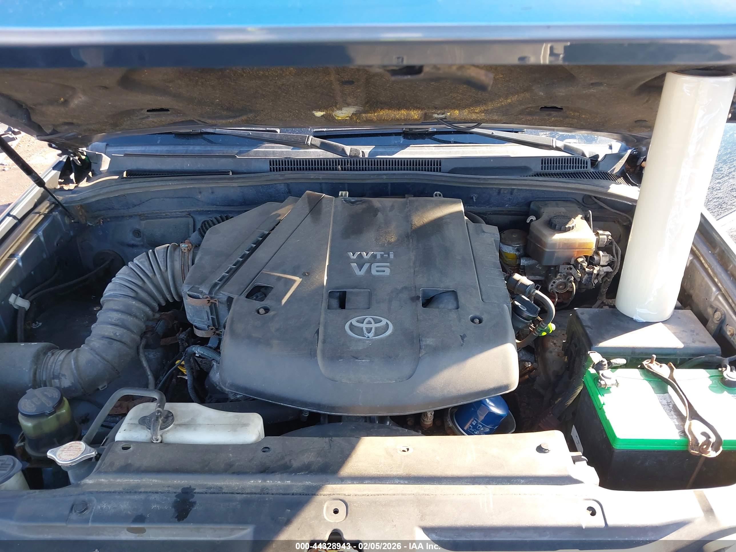 TOYOTA 4RUNNER image 10