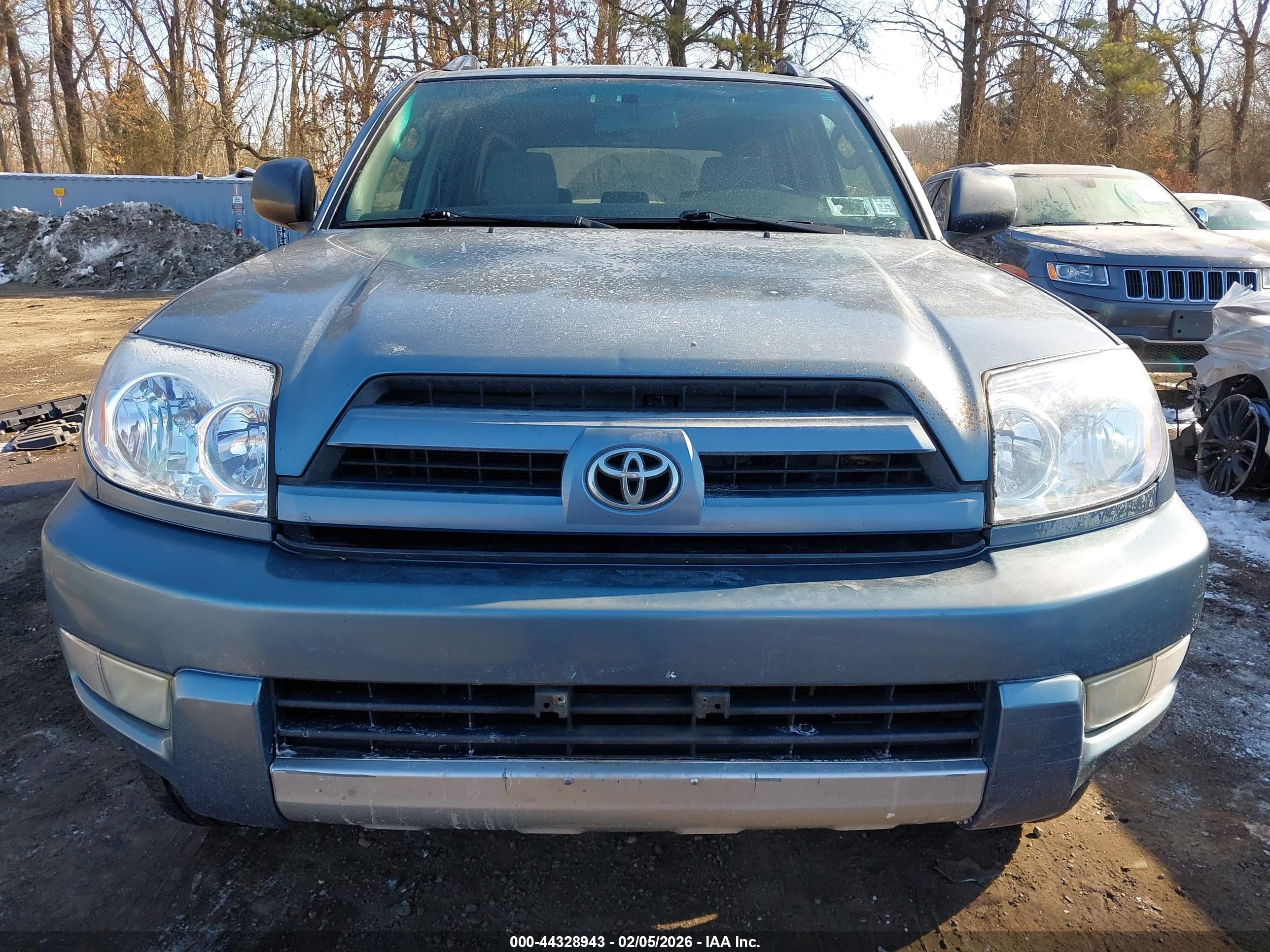 TOYOTA 4RUNNER image 6