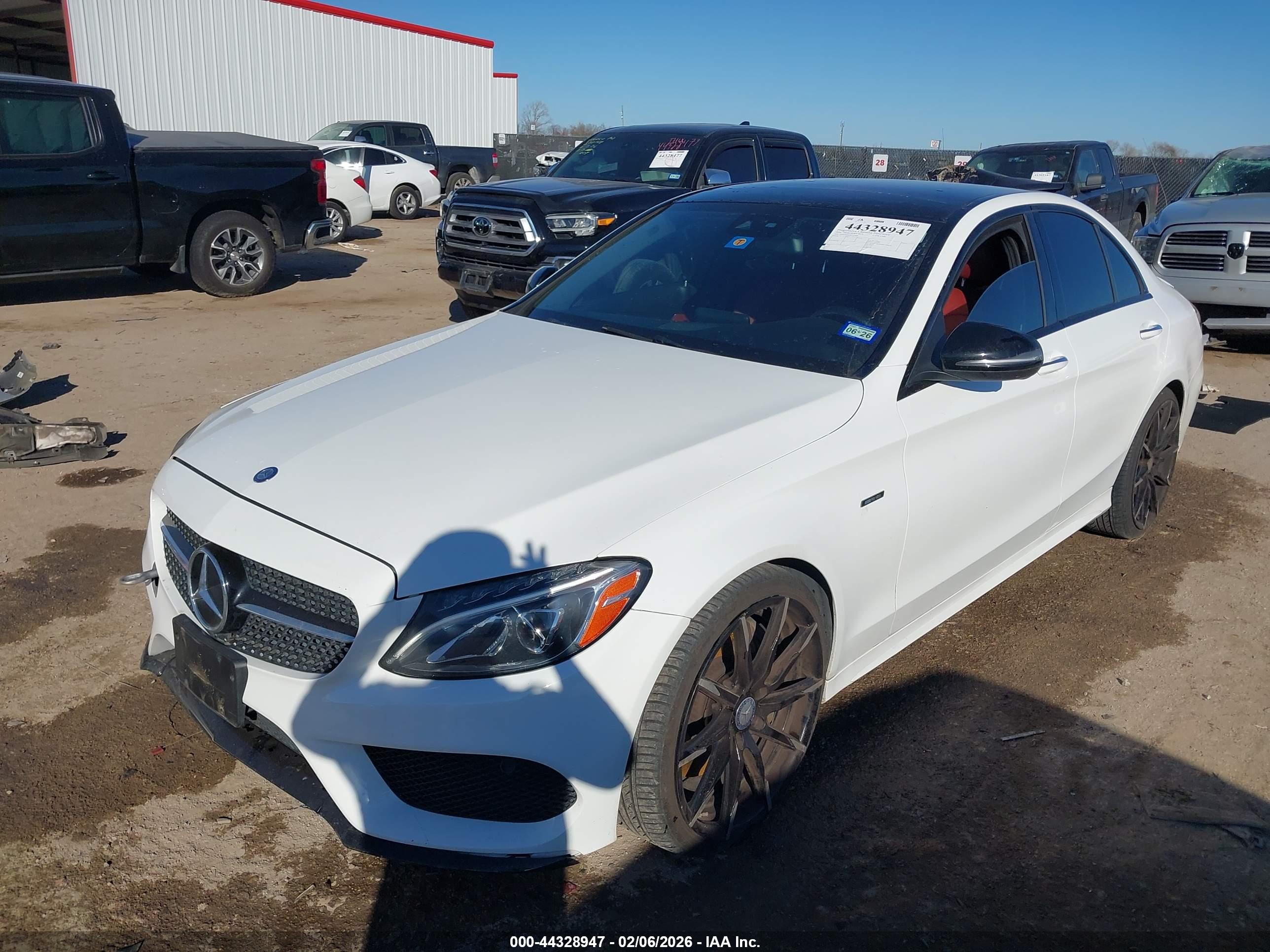 MERCEDES-BENZ C image 2