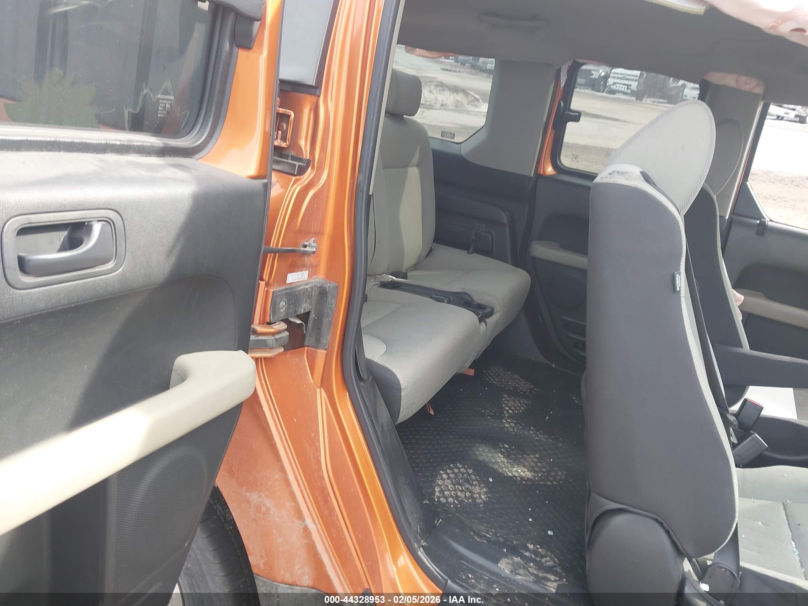 HONDA ELEMENT image 8