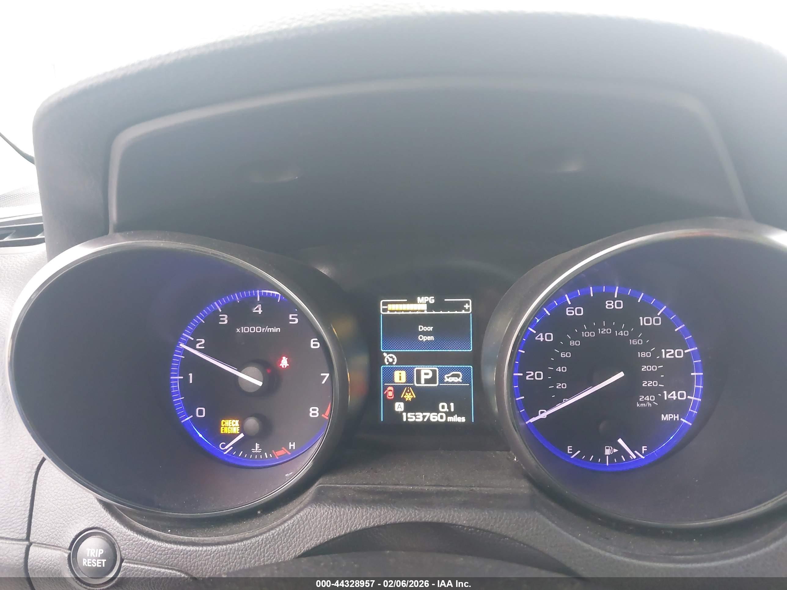 SUBARU OUTBACK image 7
