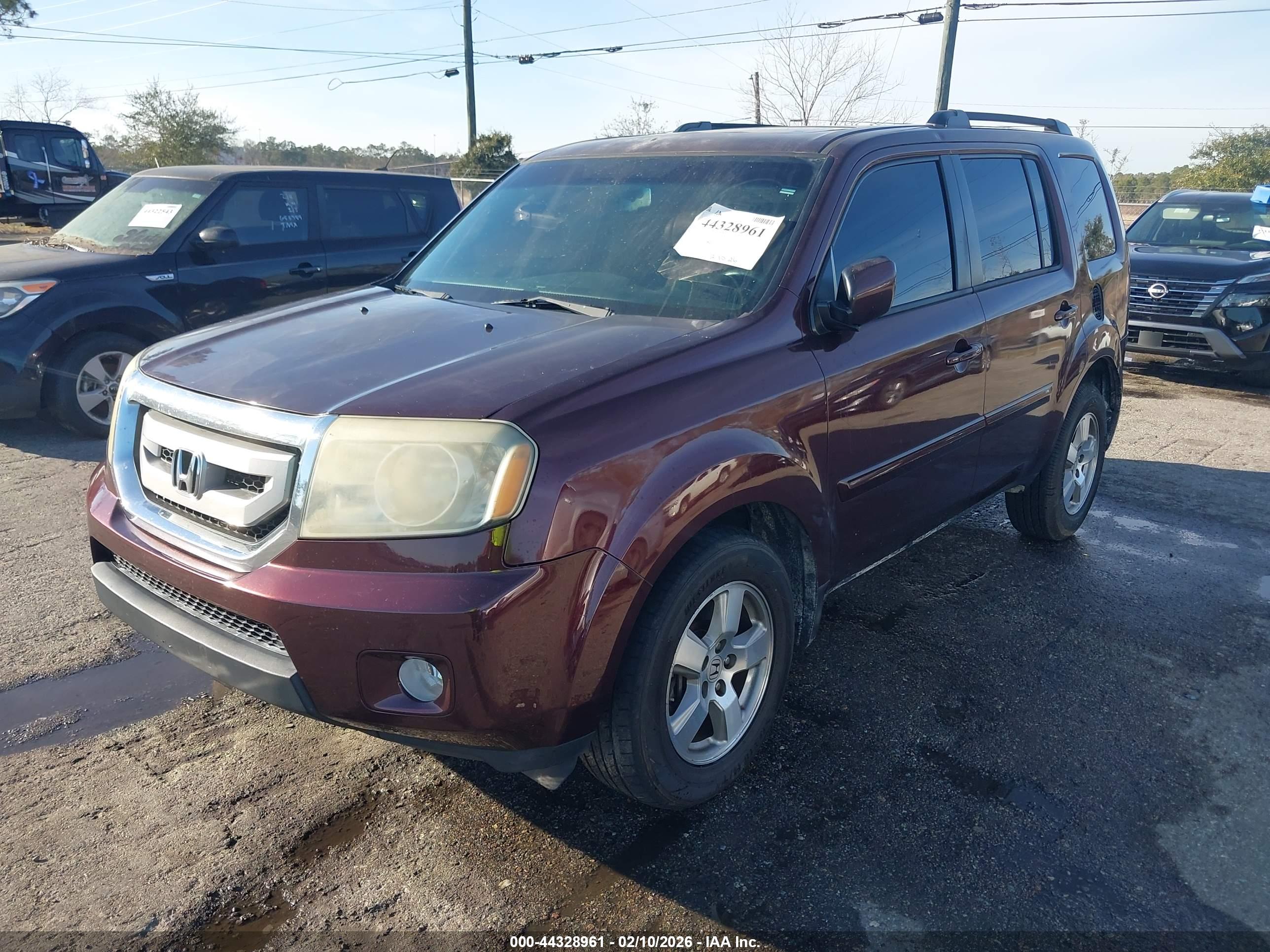 HONDA PILOT image 2