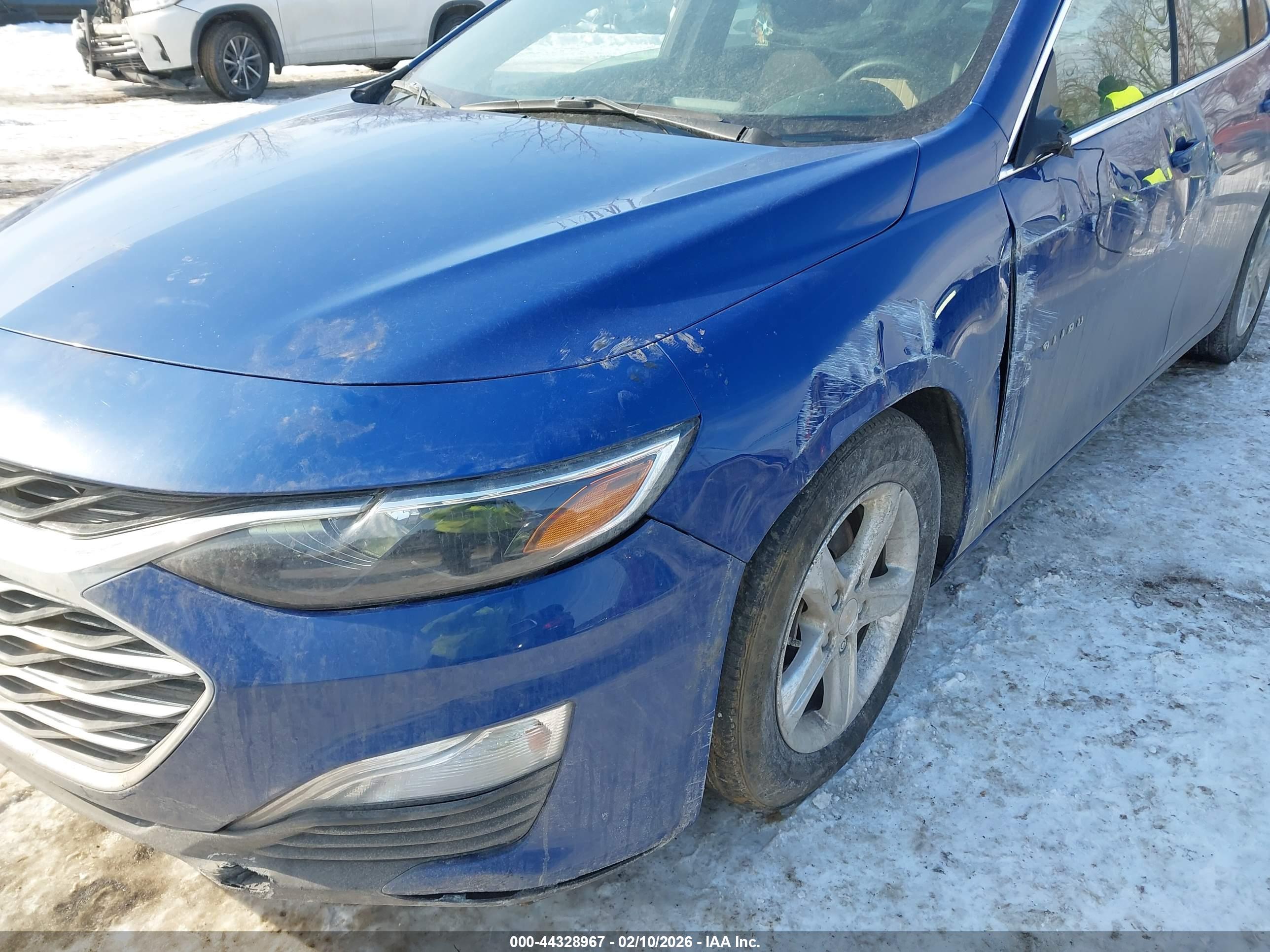 CHEVROLET MALIBU image 6