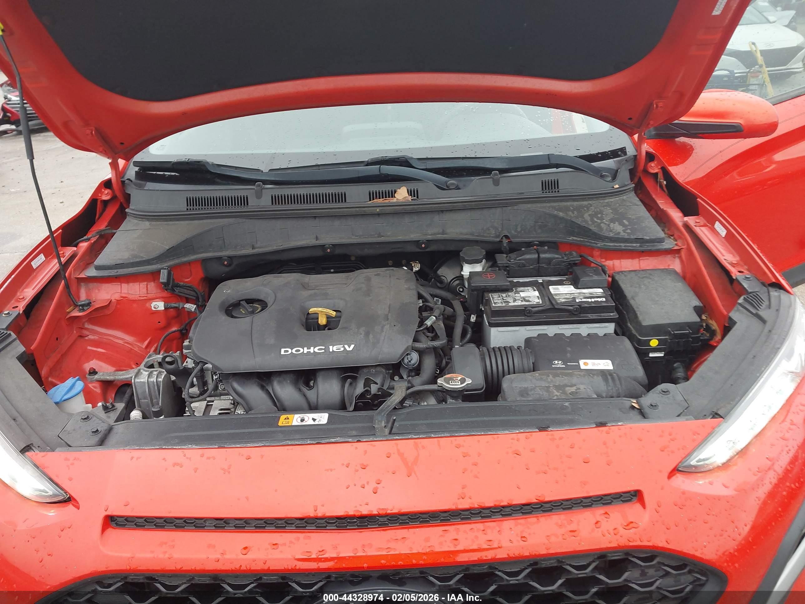 HYUNDAI KONA image 10