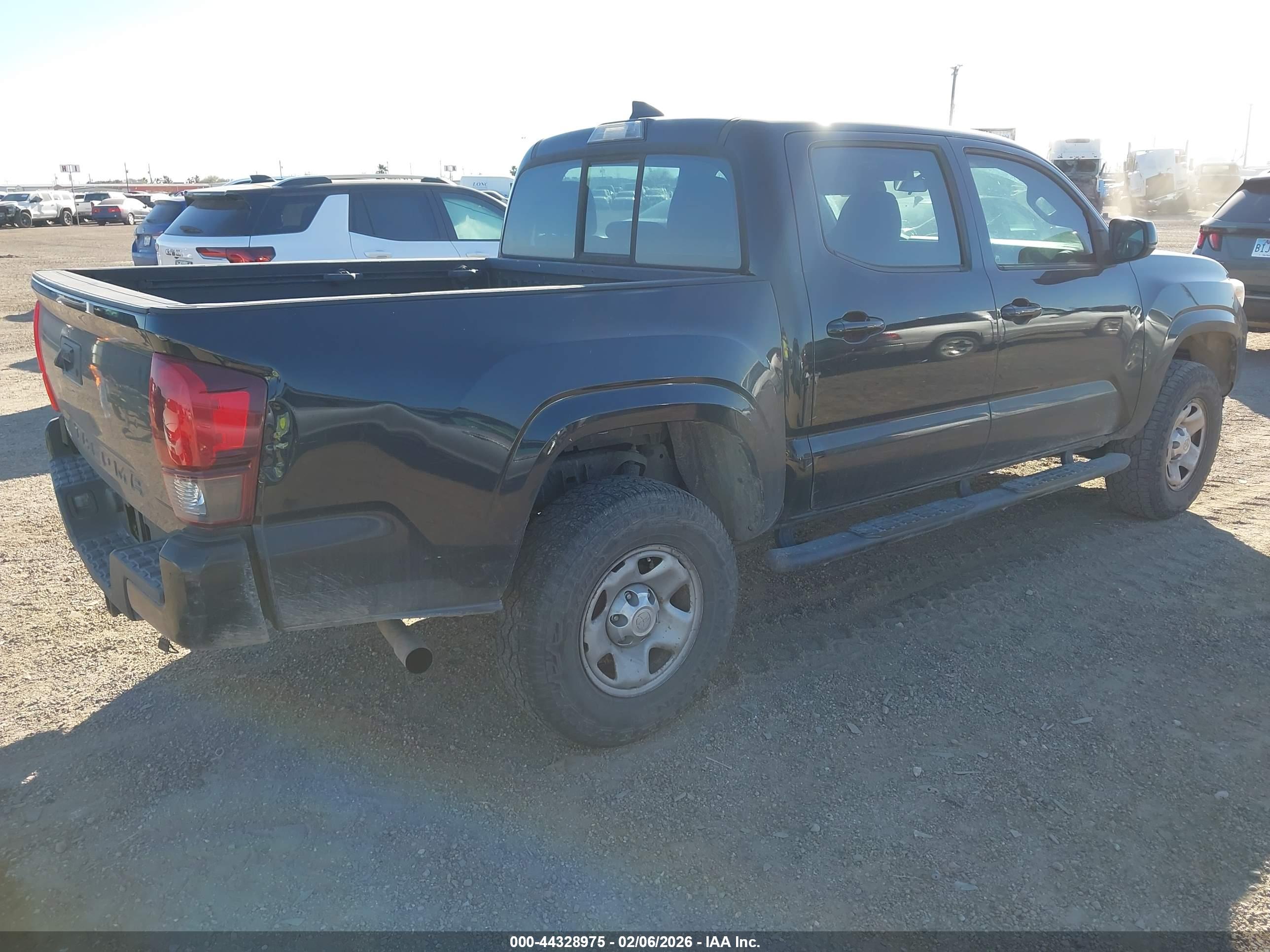 TOYOTA TACOMA image 4