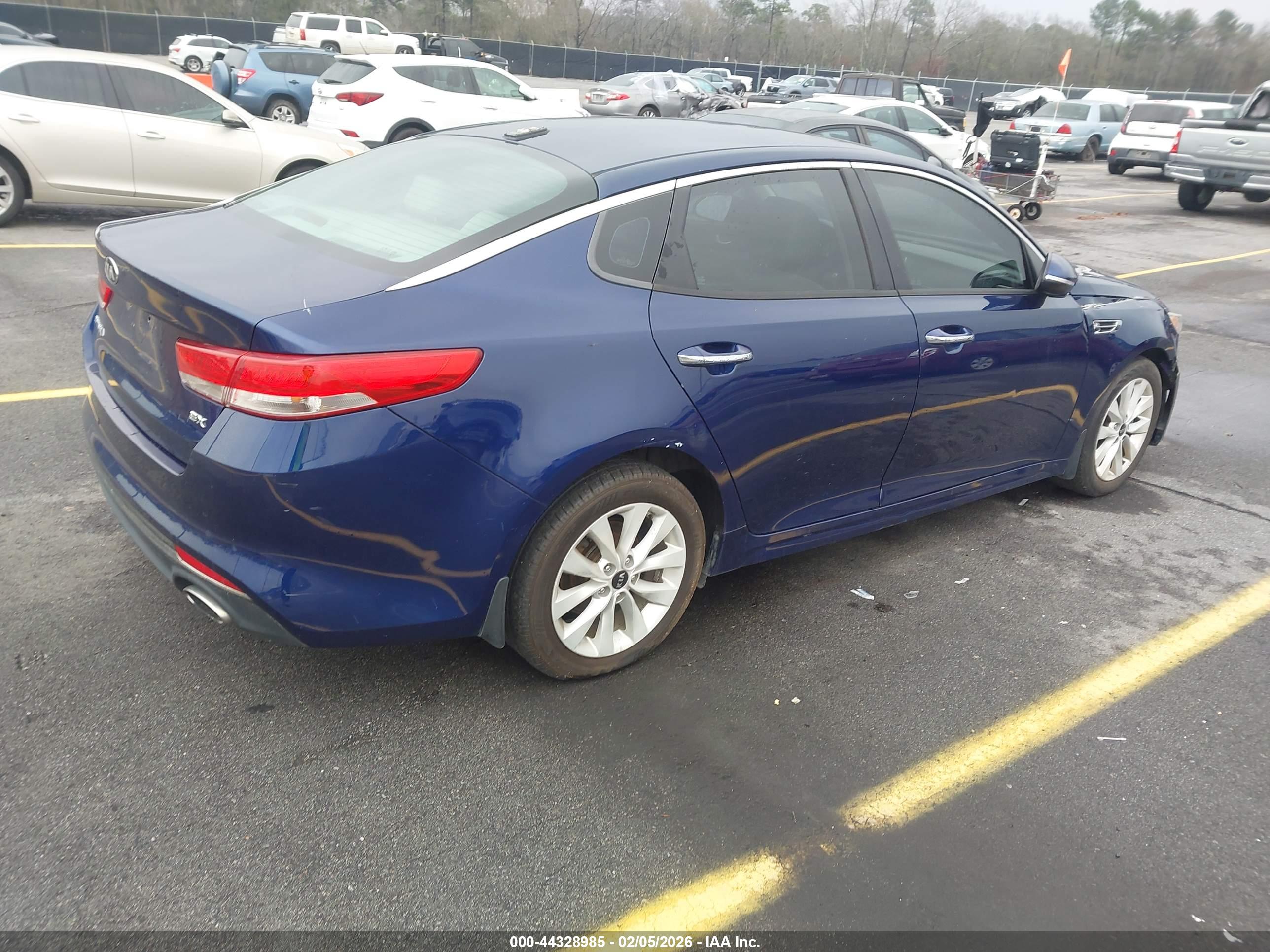 KIA OPTIMA image 4