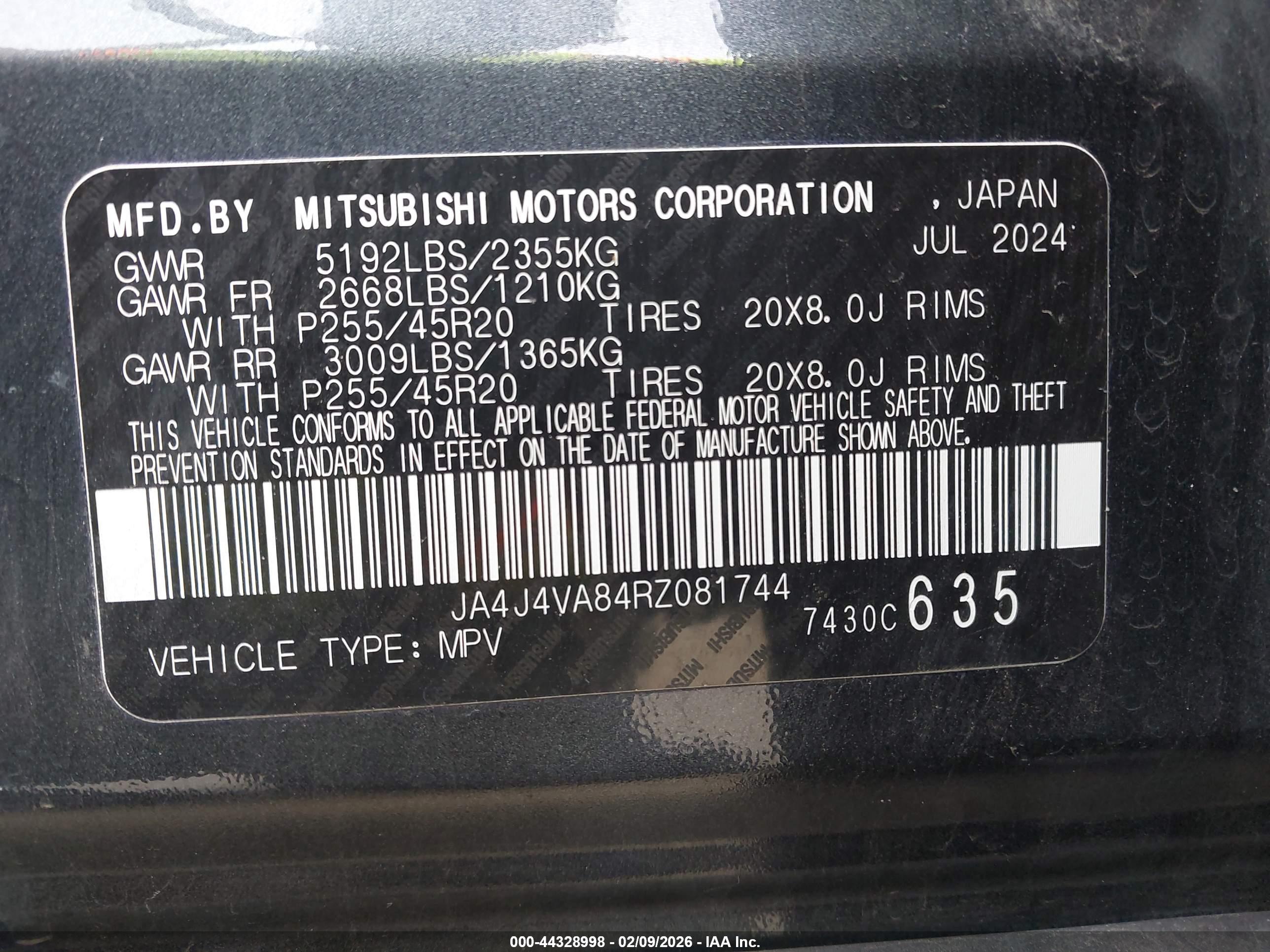 MITSUBISHI OUTLANDER image 9