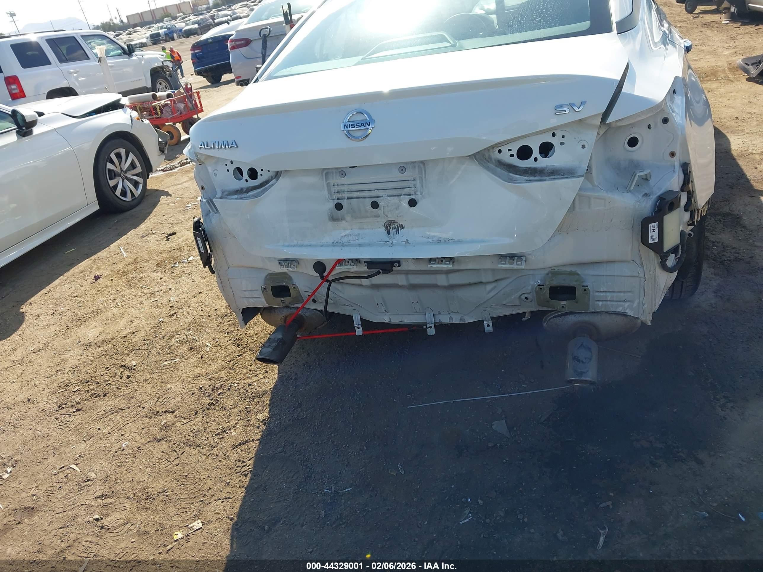 NISSAN ALTIMA image 6