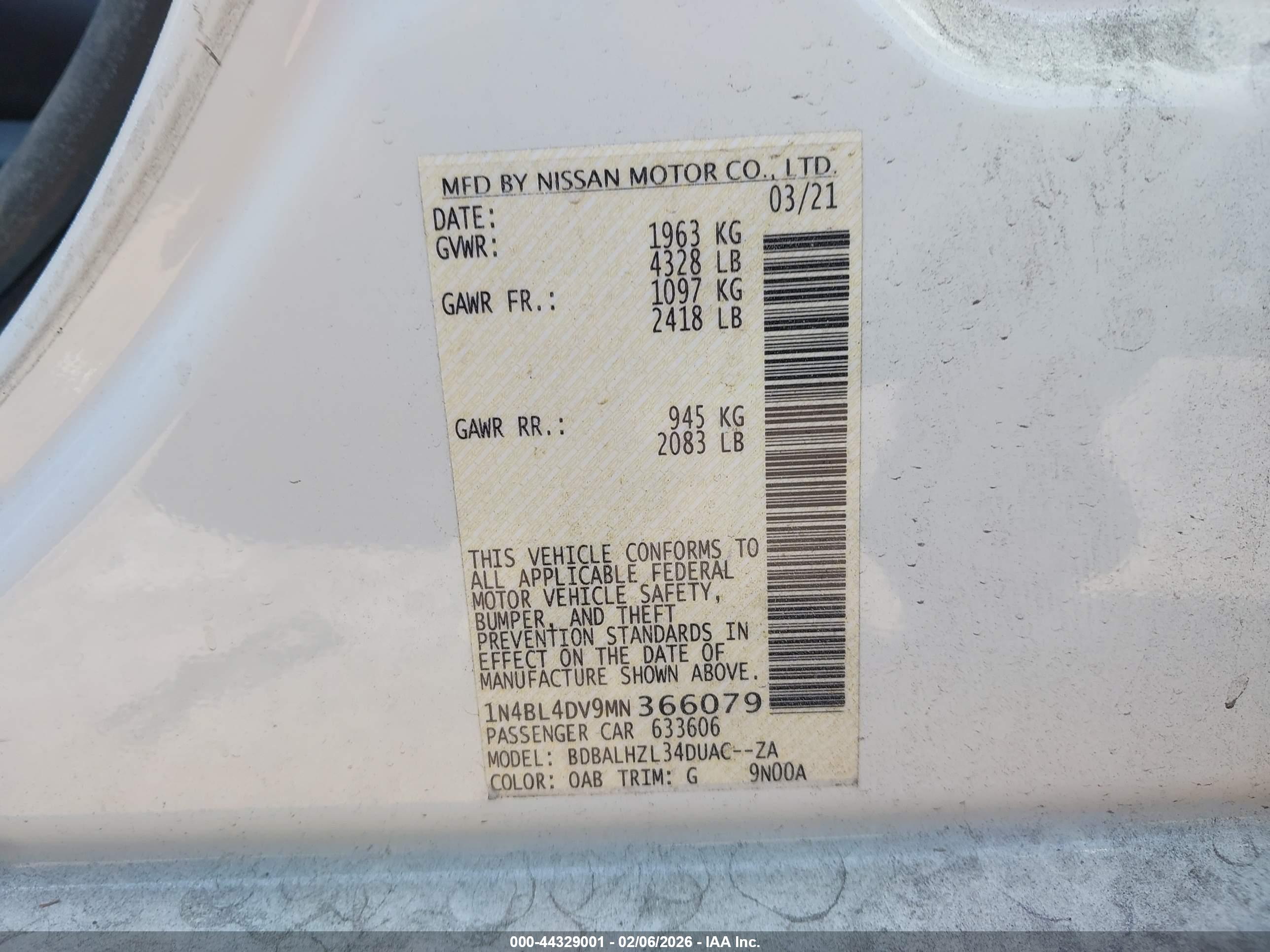 NISSAN ALTIMA image 9