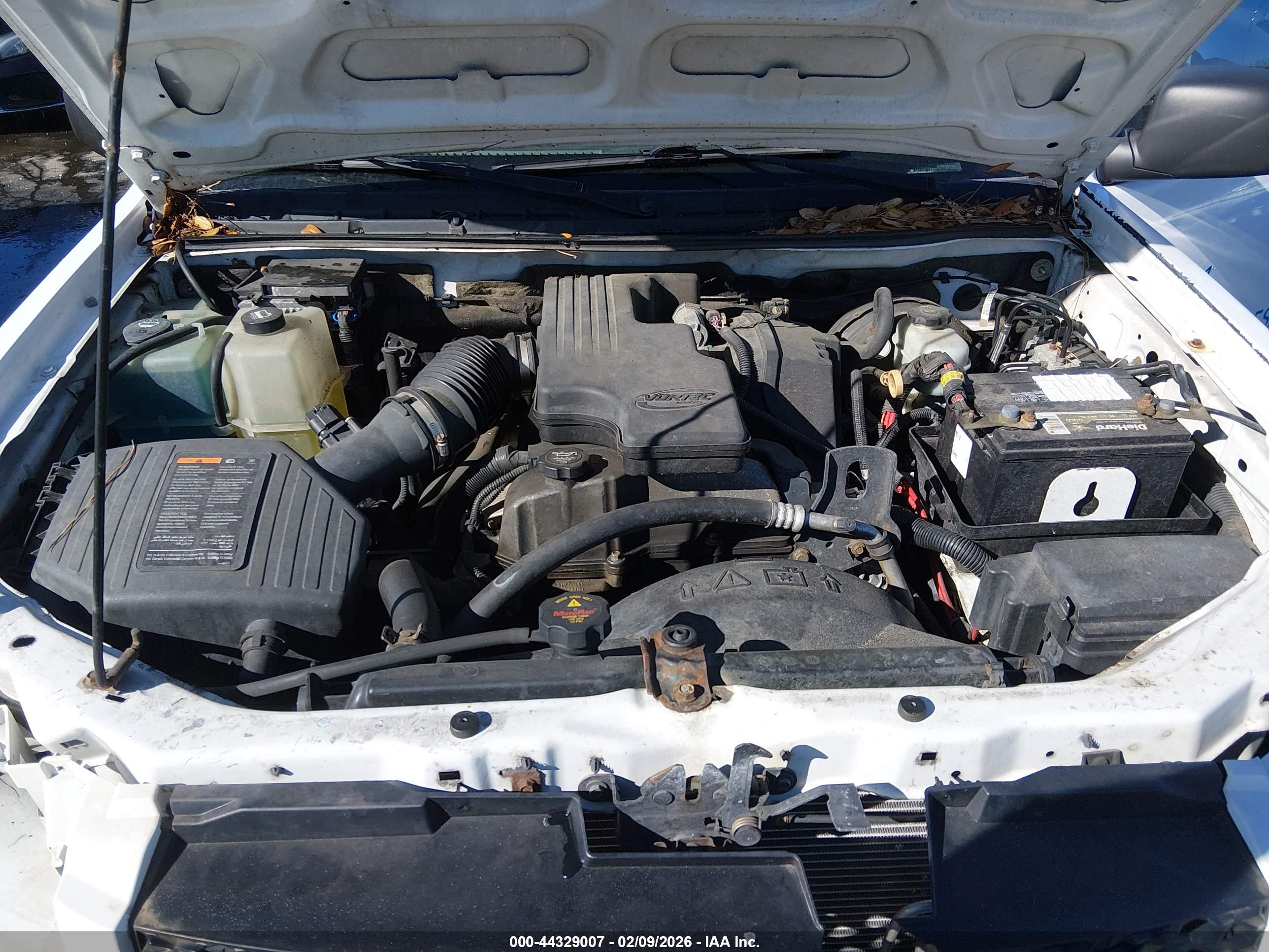 CHEVROLET COLORADO image 10