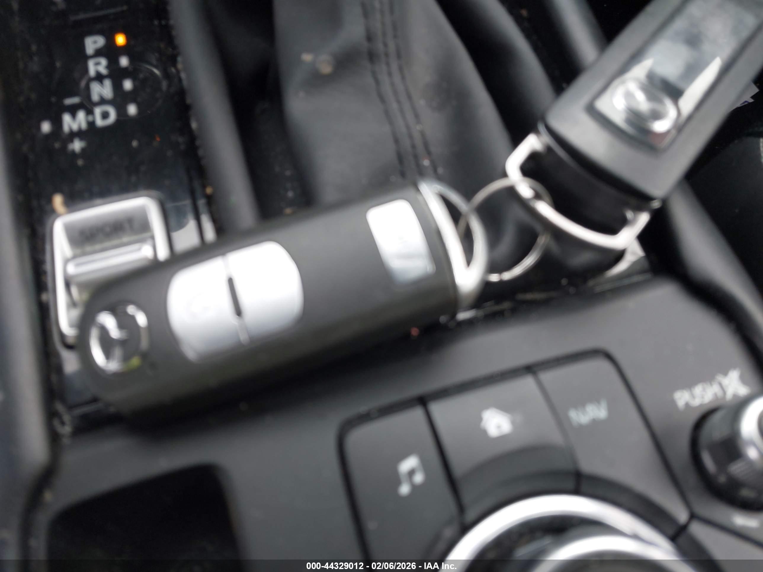 MAZDA CX-3 image 11