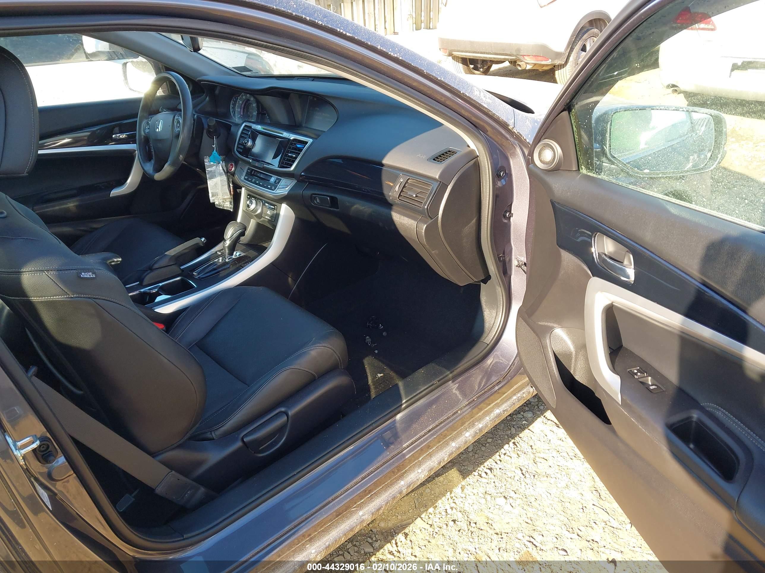 HONDA ACCORD image 5