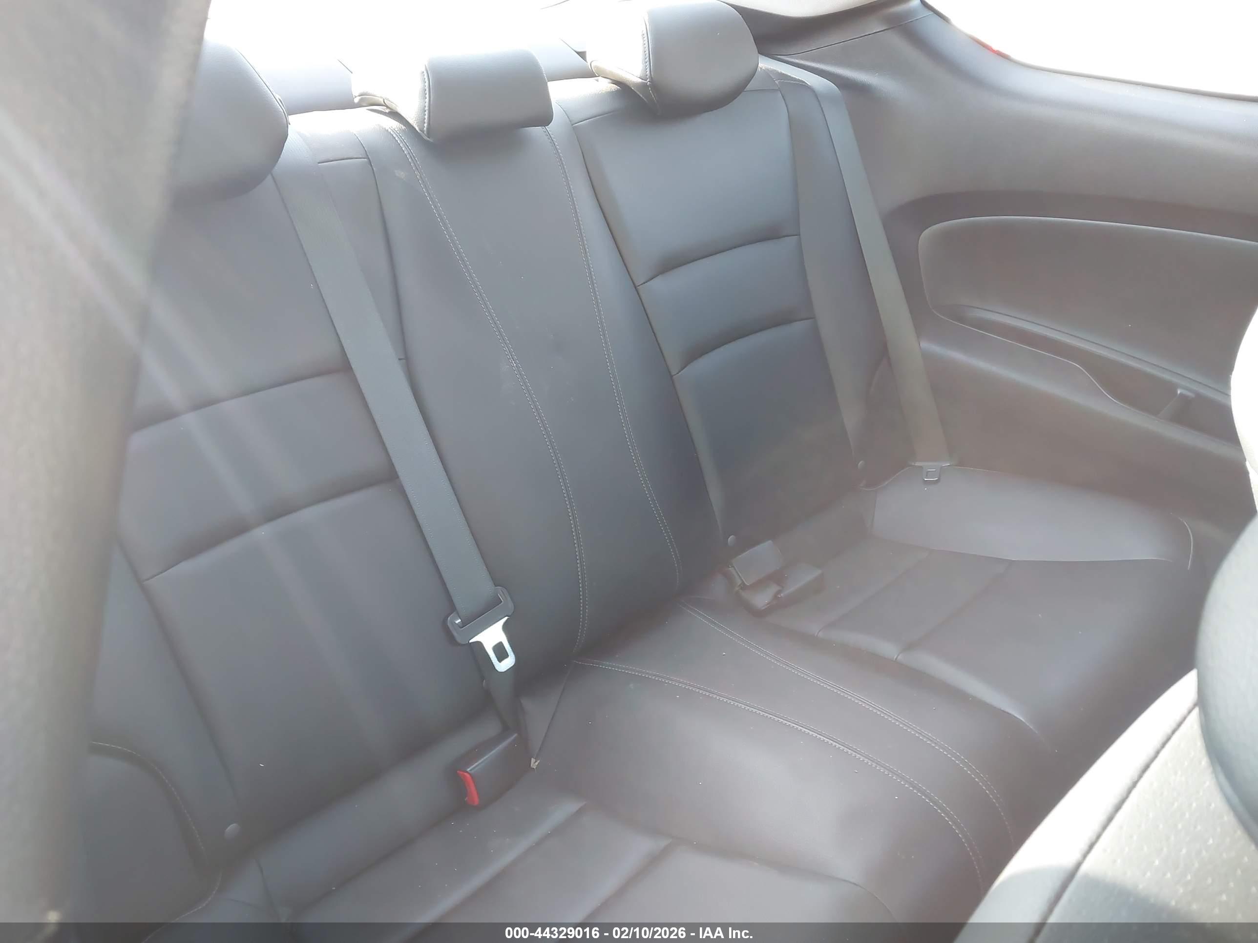 HONDA ACCORD image 8