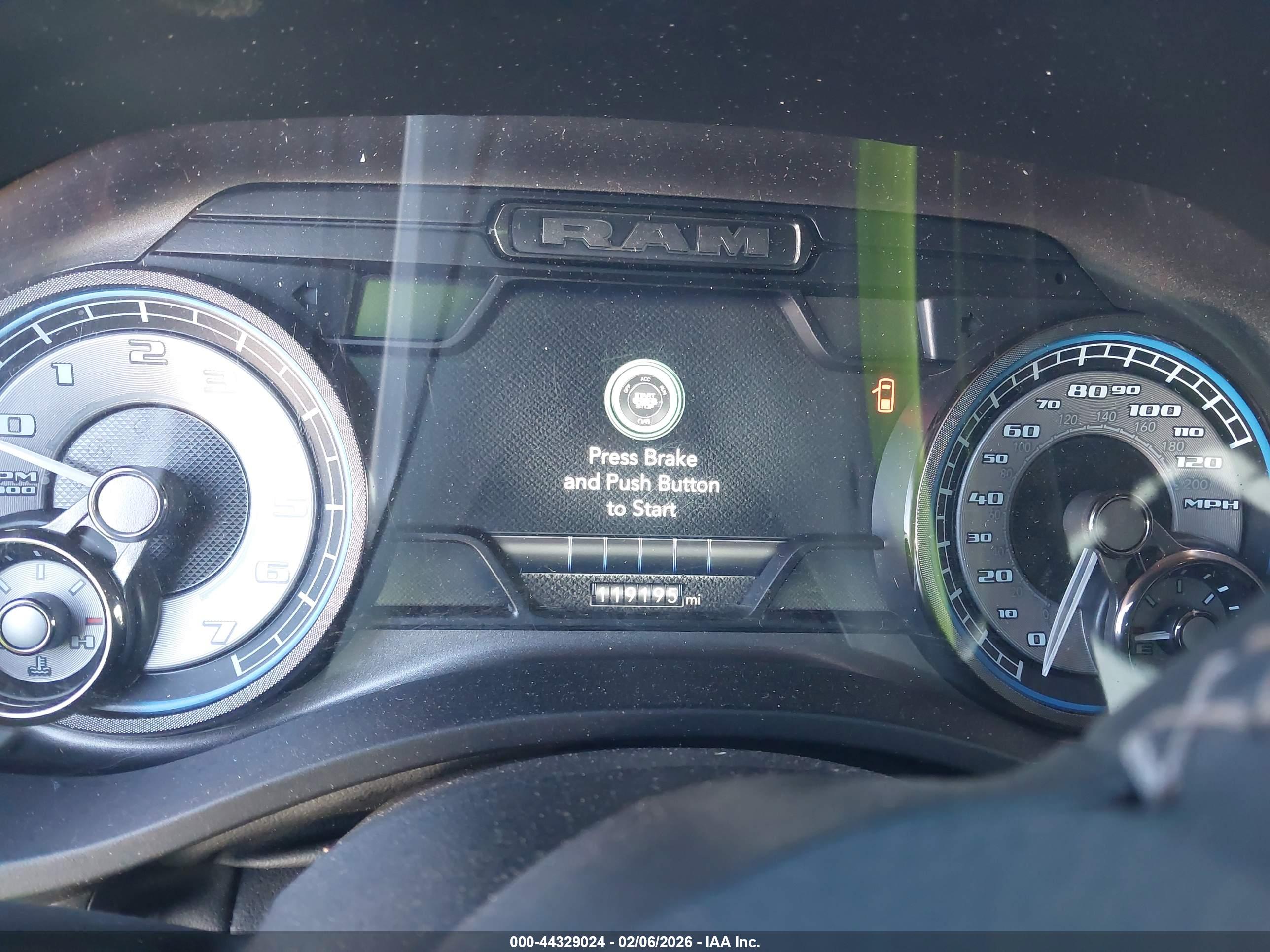 RAM 1500 image 7
