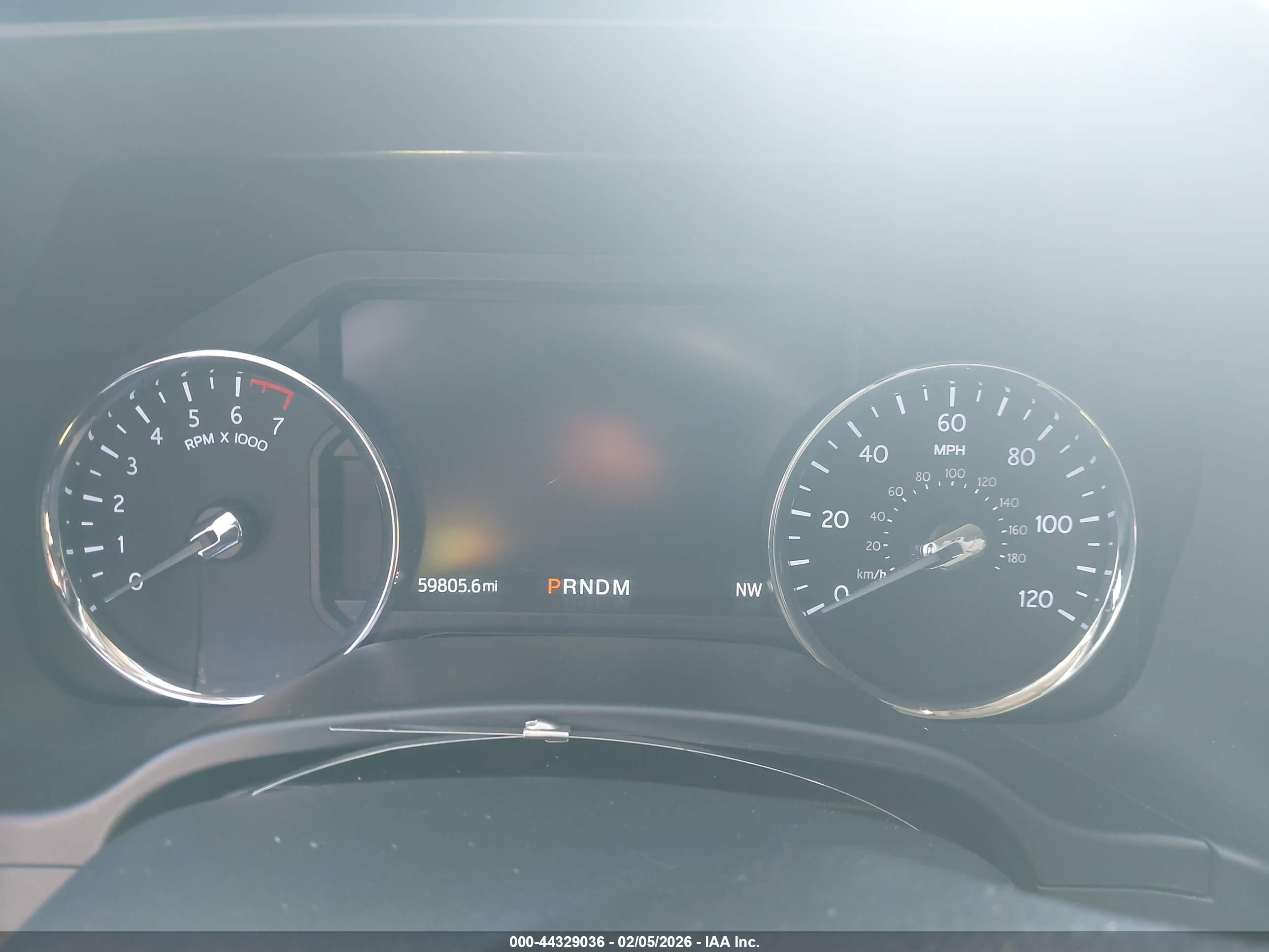 FORD EXPEDITION image 7