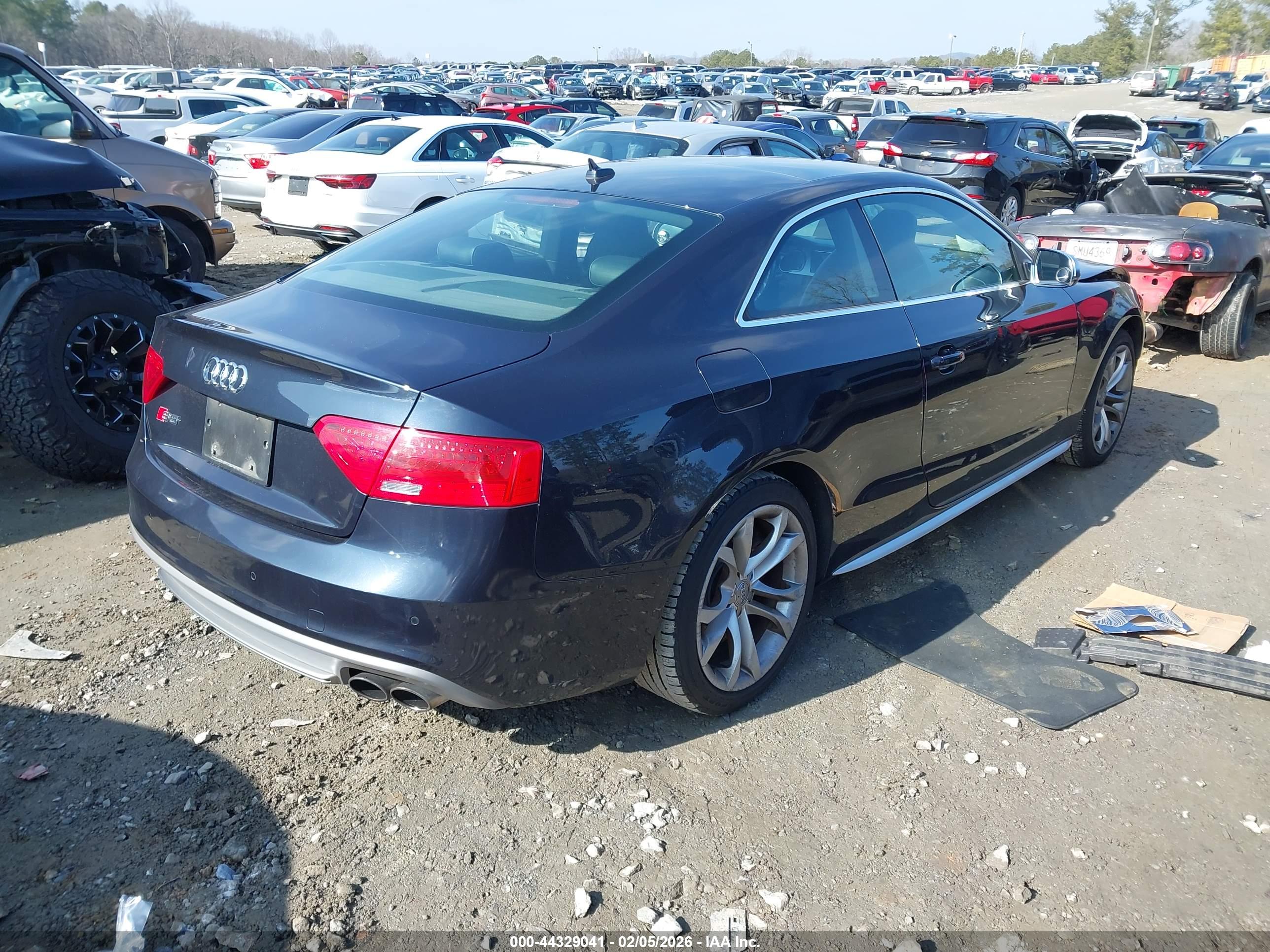 AUDI S5 image 4