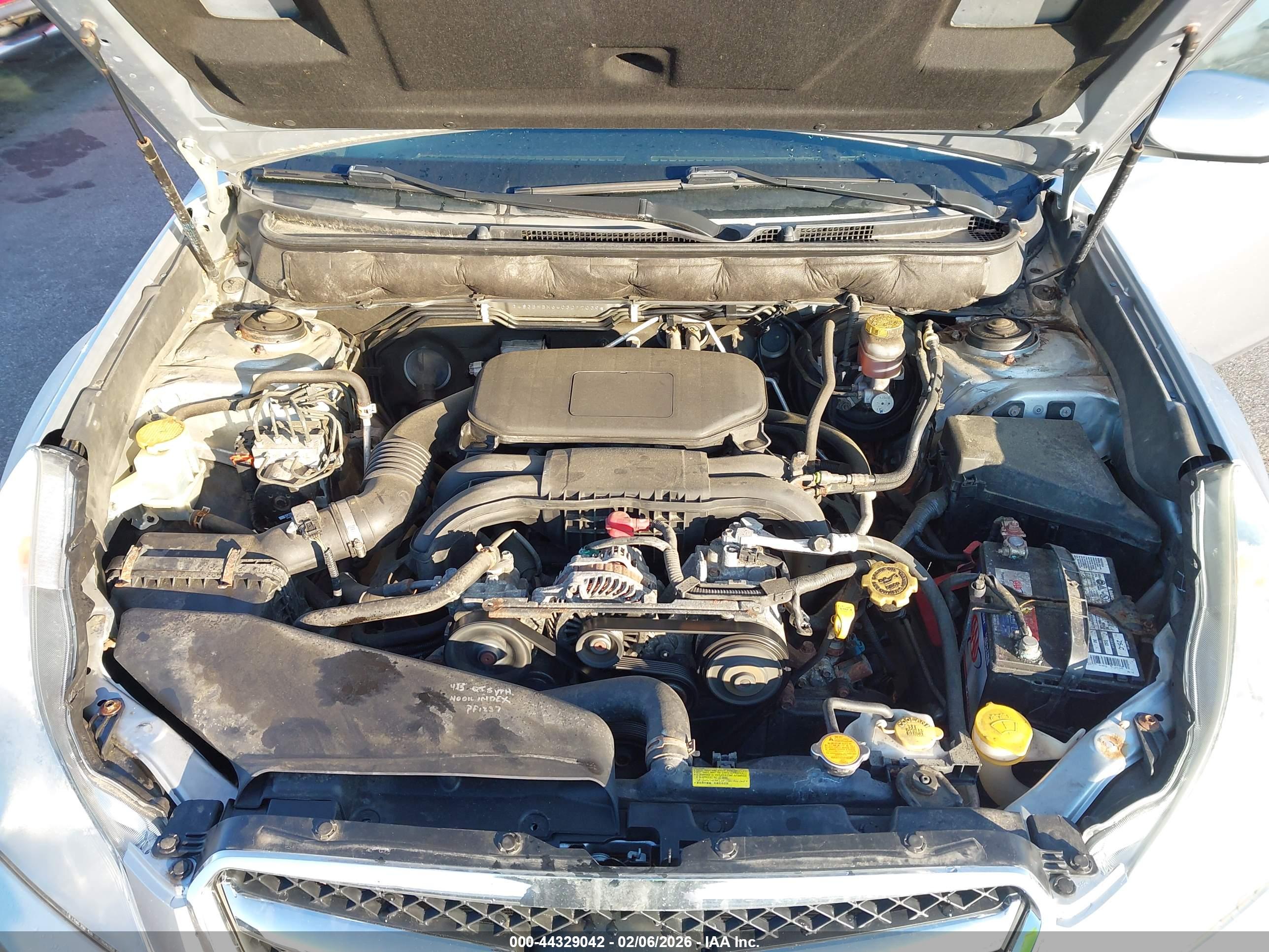SUBARU LEGACY image 10