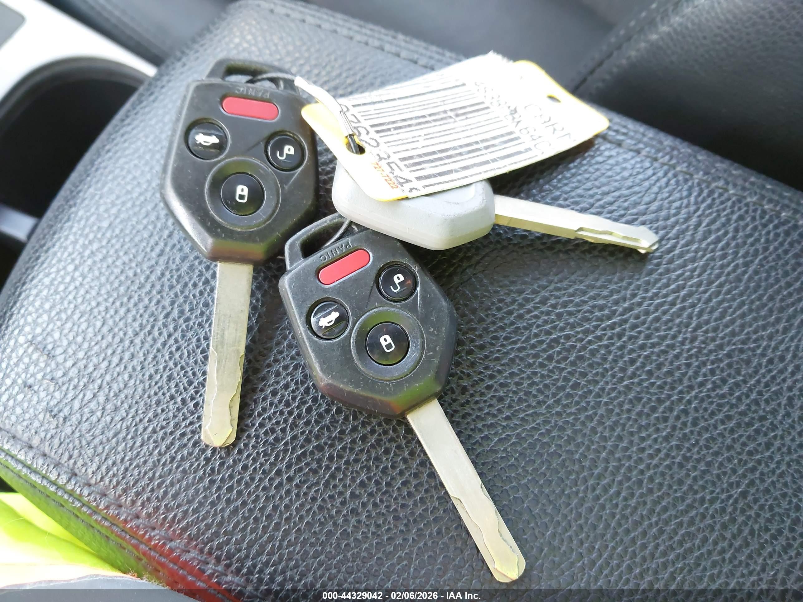 SUBARU LEGACY image 11