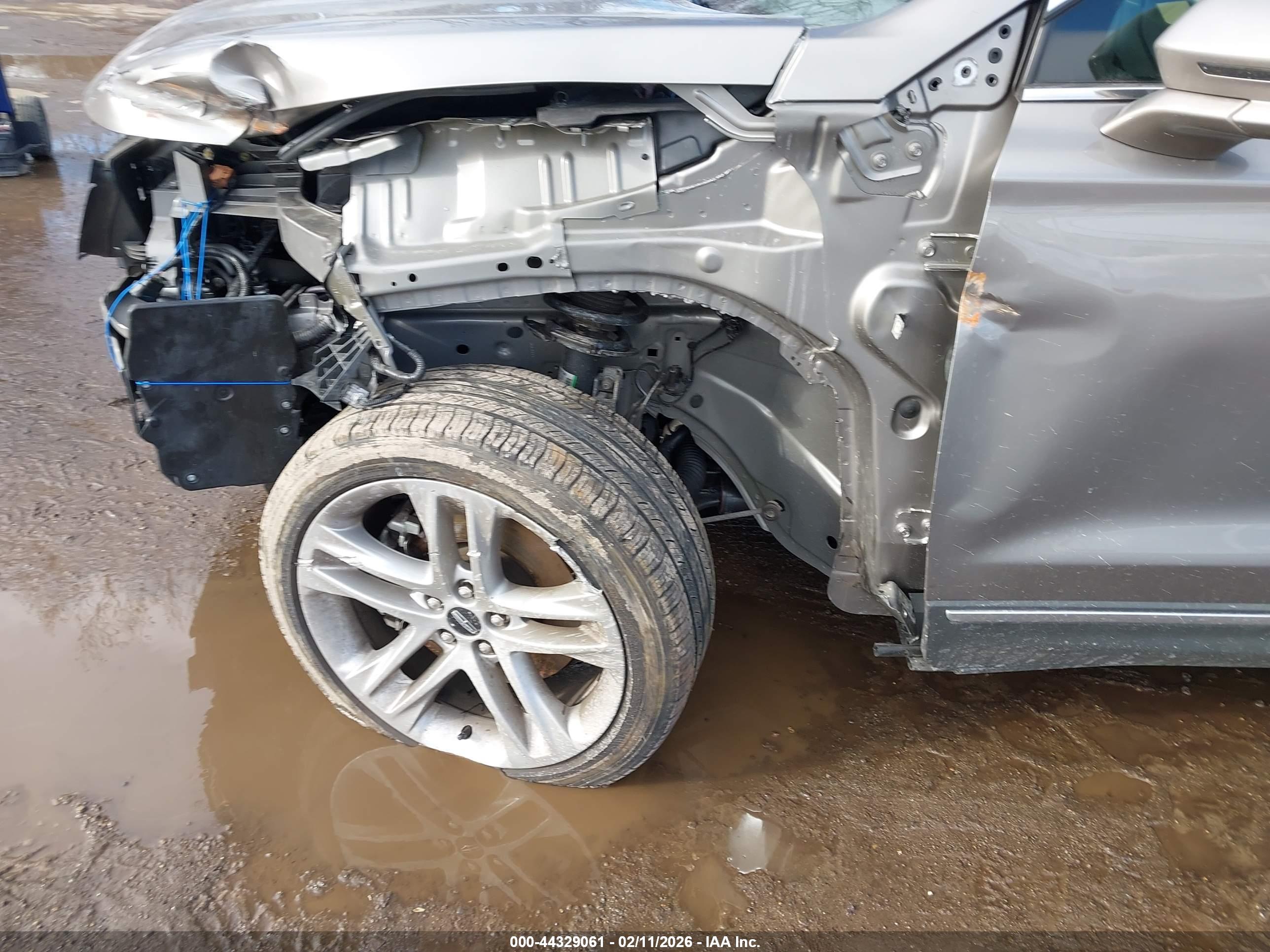LINCOLN MKC image 6