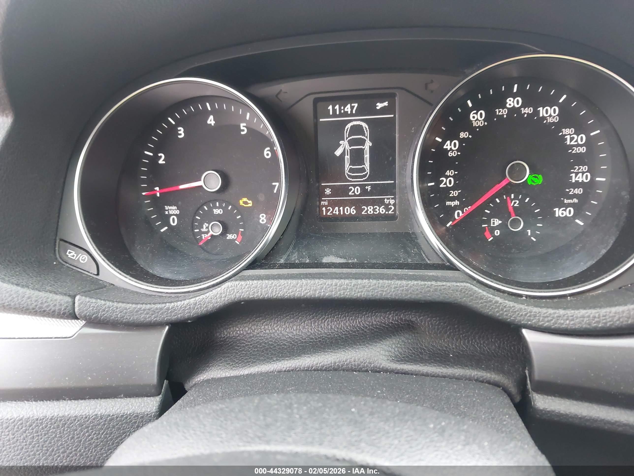 VOLKSWAGEN PASSAT image 7
